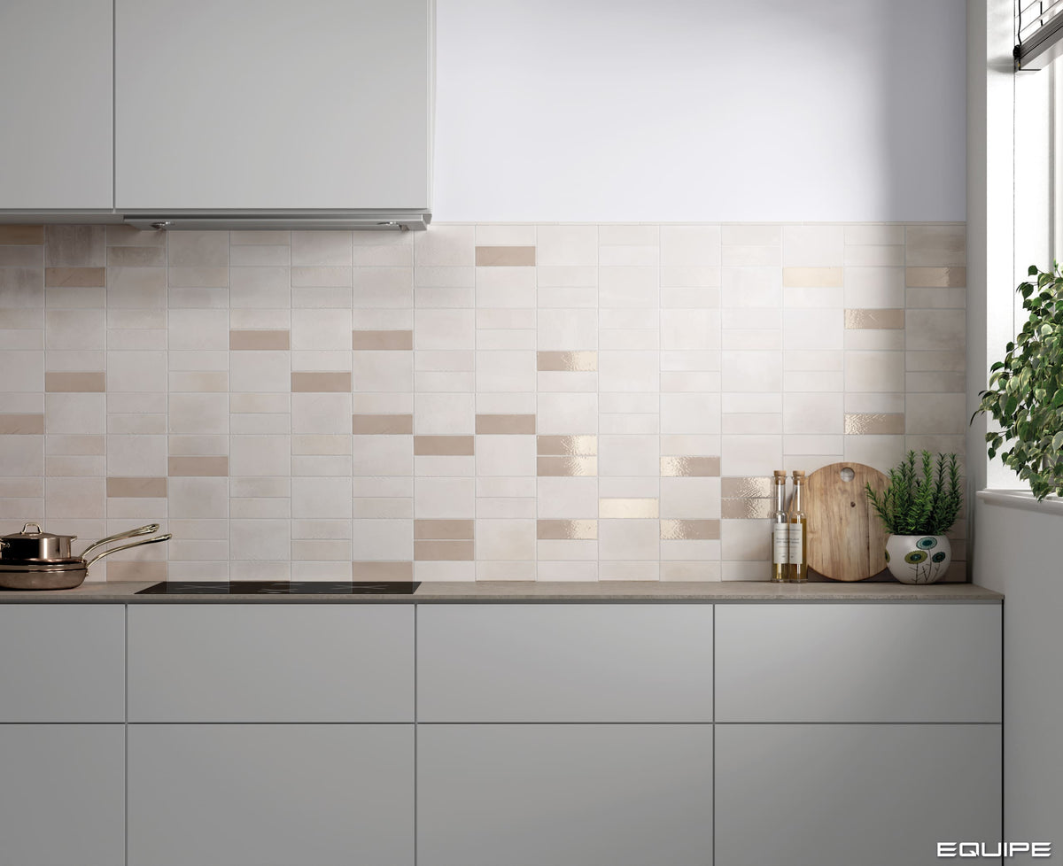 Miyako White Gloss 50x150mm kitchen splashback
