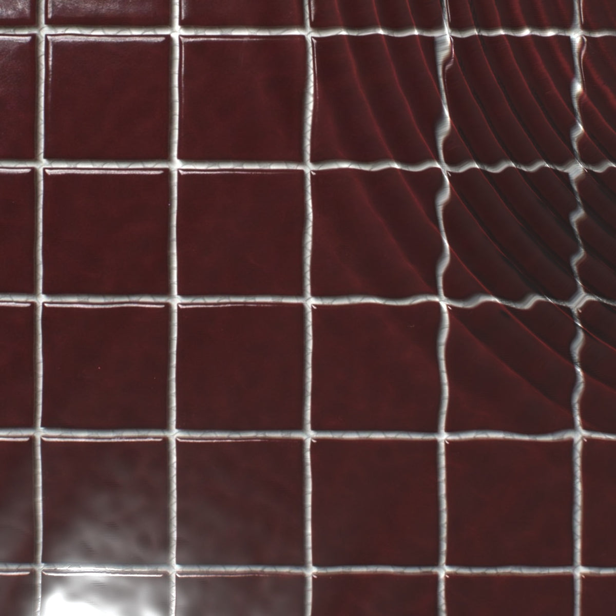 Burgundy Gloss Mosaic 50x50mm under water