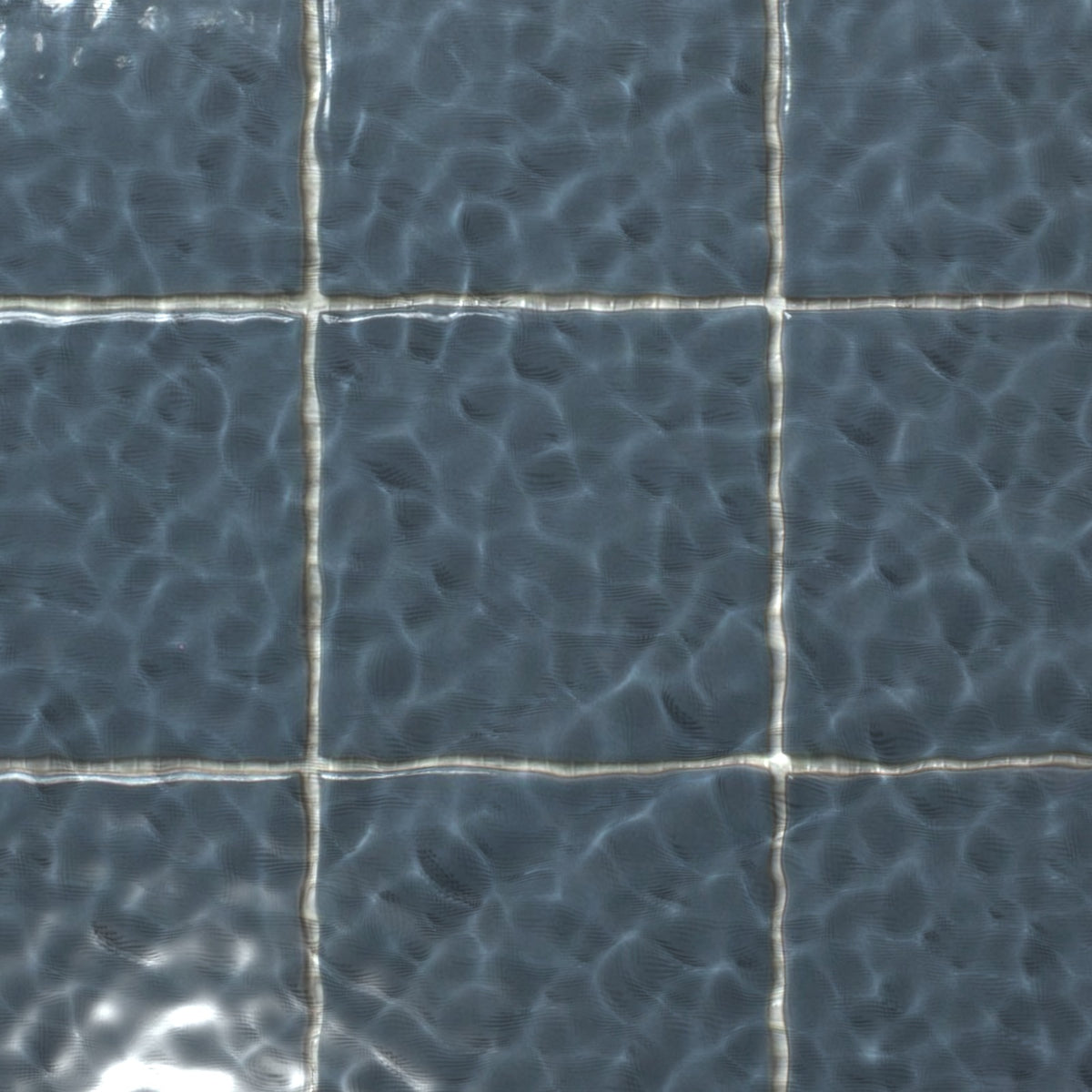 VitrA Prussian Blue Gloss Mosaic 100x100mm under water