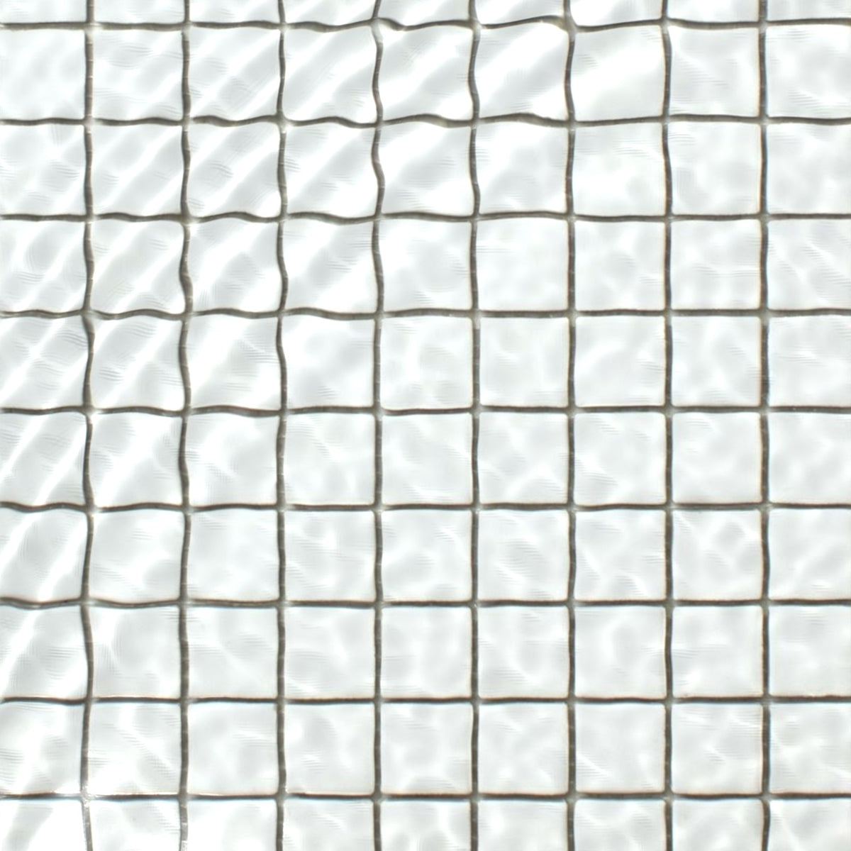 VitrA White Gloss Mosaic 25x25mm under water