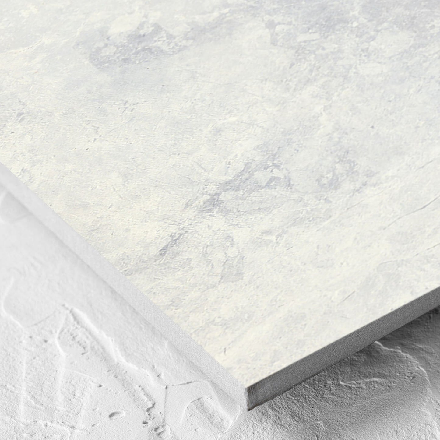 Tundra White Matt Smooth Grip 300x600mm