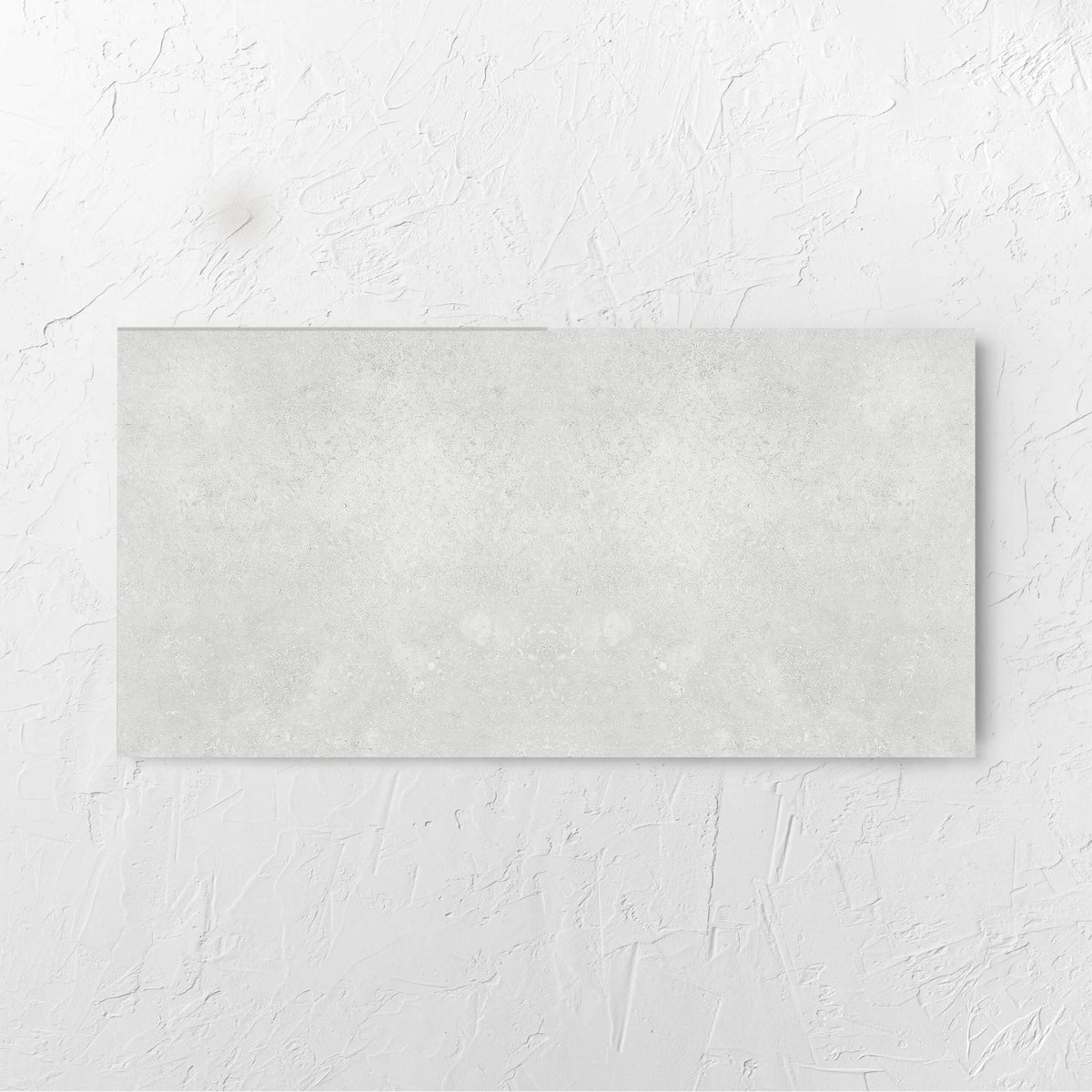 Kross White Matt/Smoothgrip 450x900mm close up detail