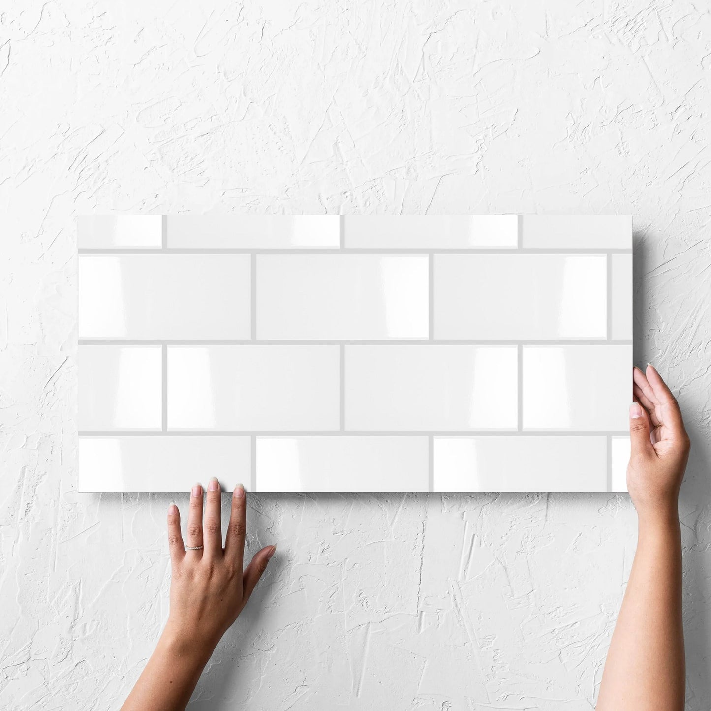 Simplicity White Pressed Matt 300x600mm hand 1