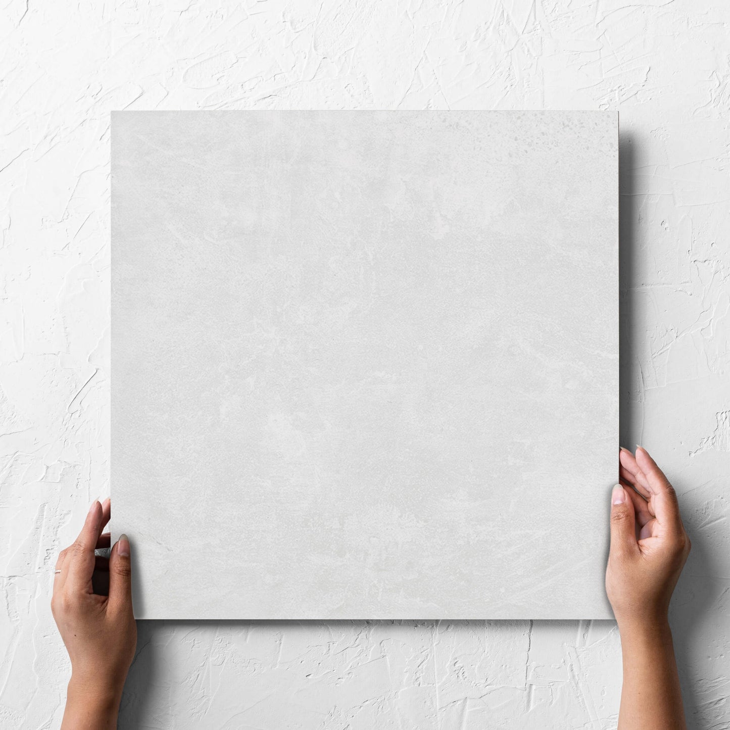 New York White Matt 450x450mm hand 6