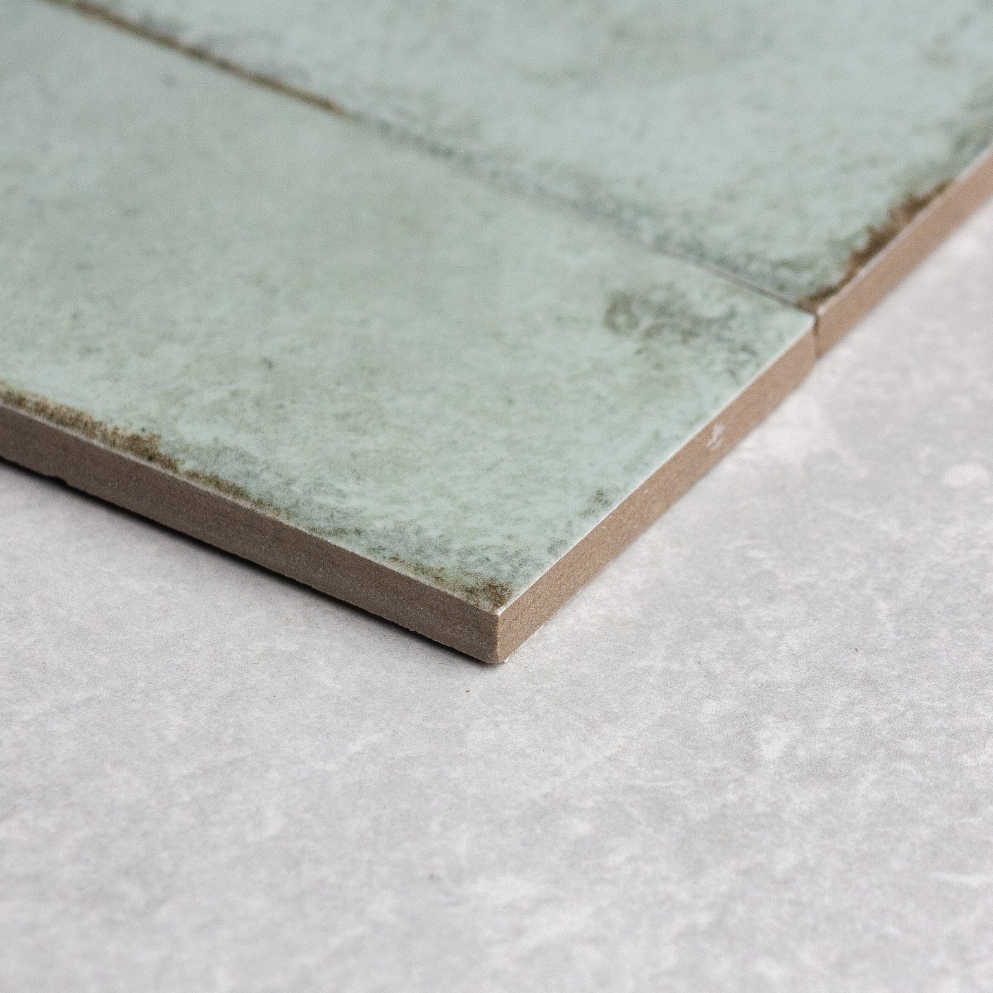 Acquarello Menta Glossy
  60x246mm