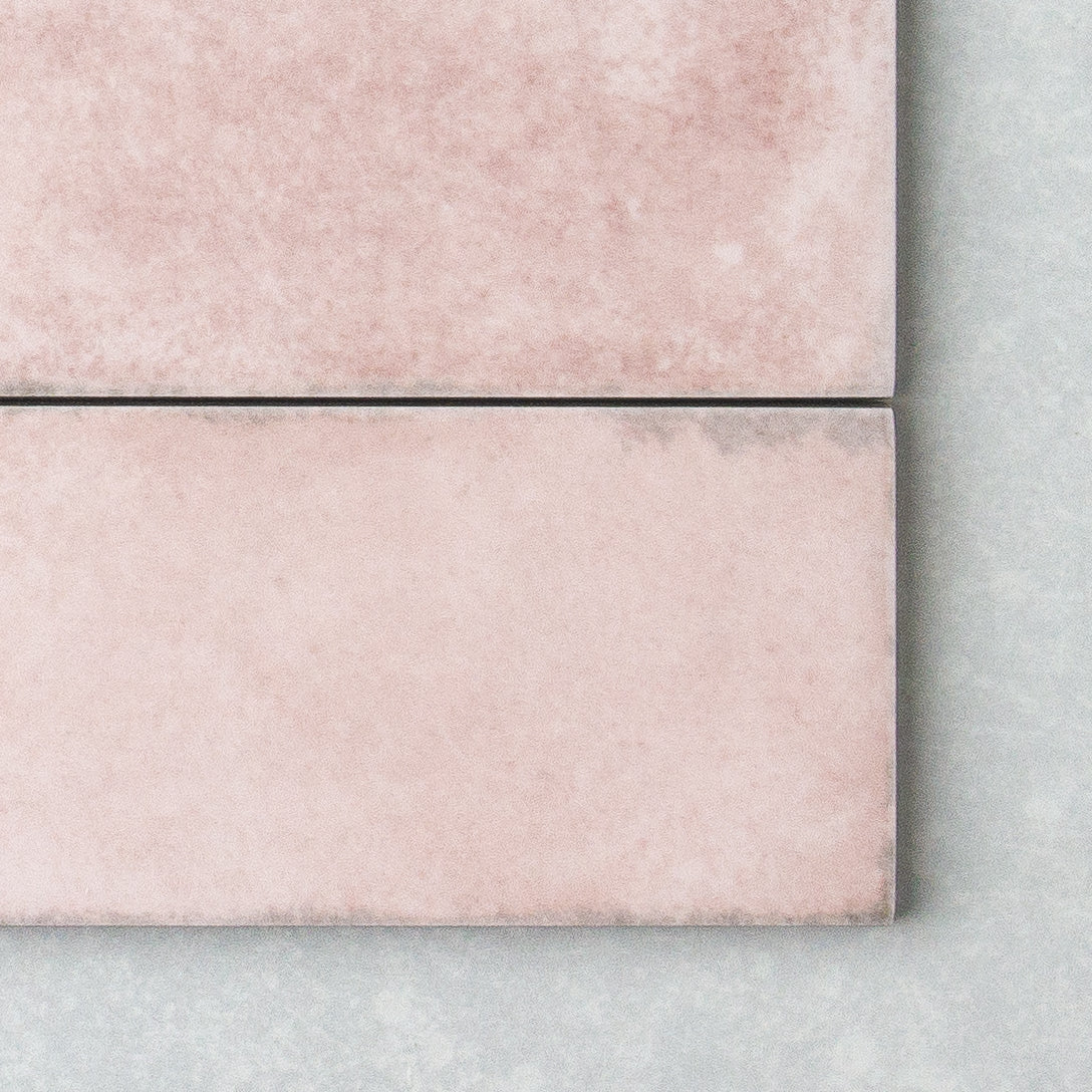 Acquarello Soft Pink Glossy
  60x246mm