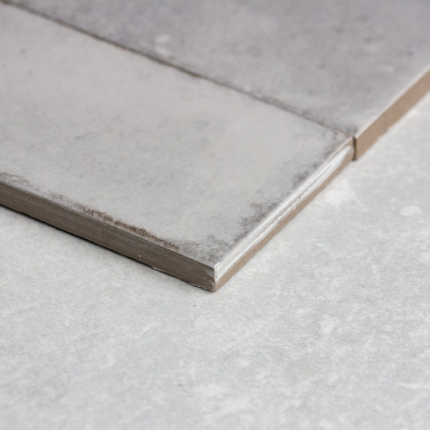Acquarello Titanio Glossy
  60x246mm