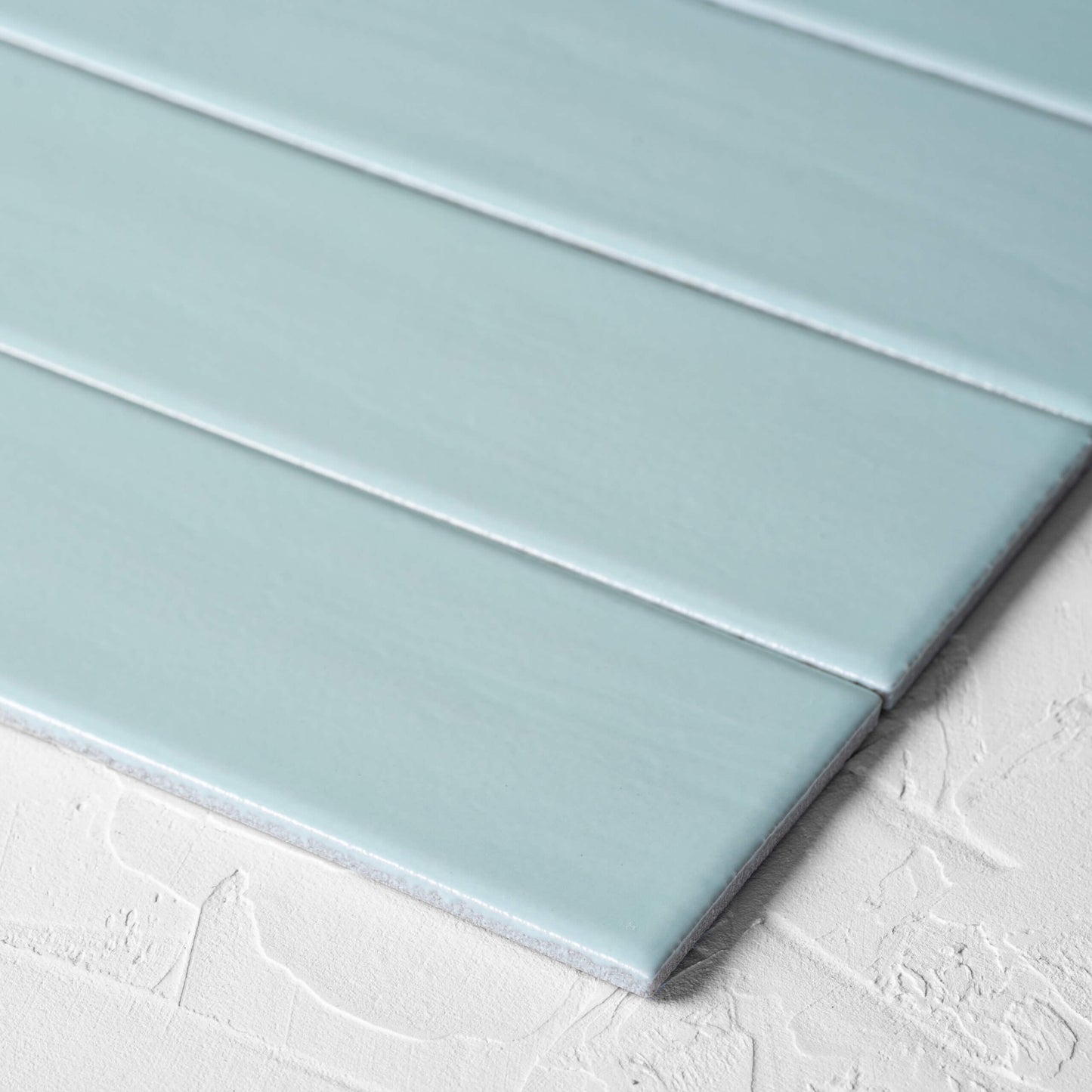 Brava Mint Satin 60x217mm