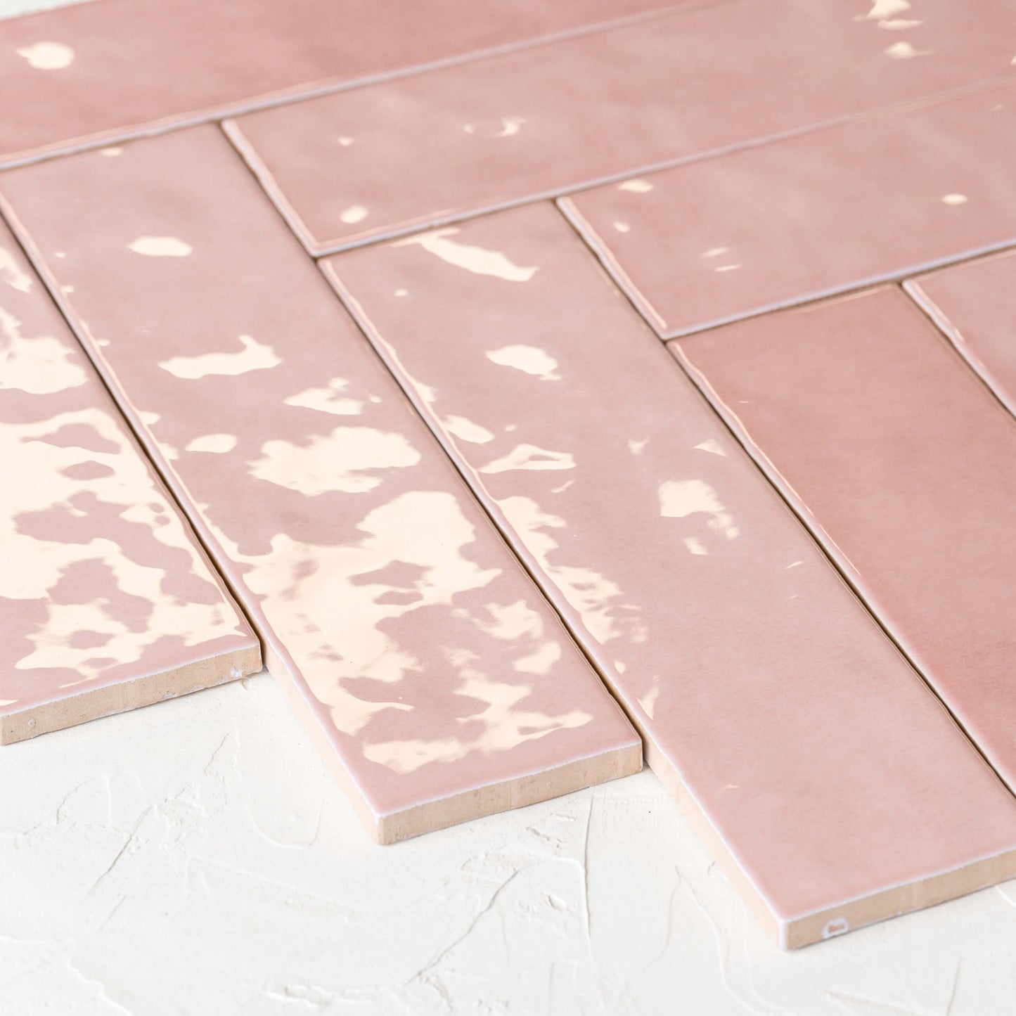 Casablanca Pink Gloss 58x242mm