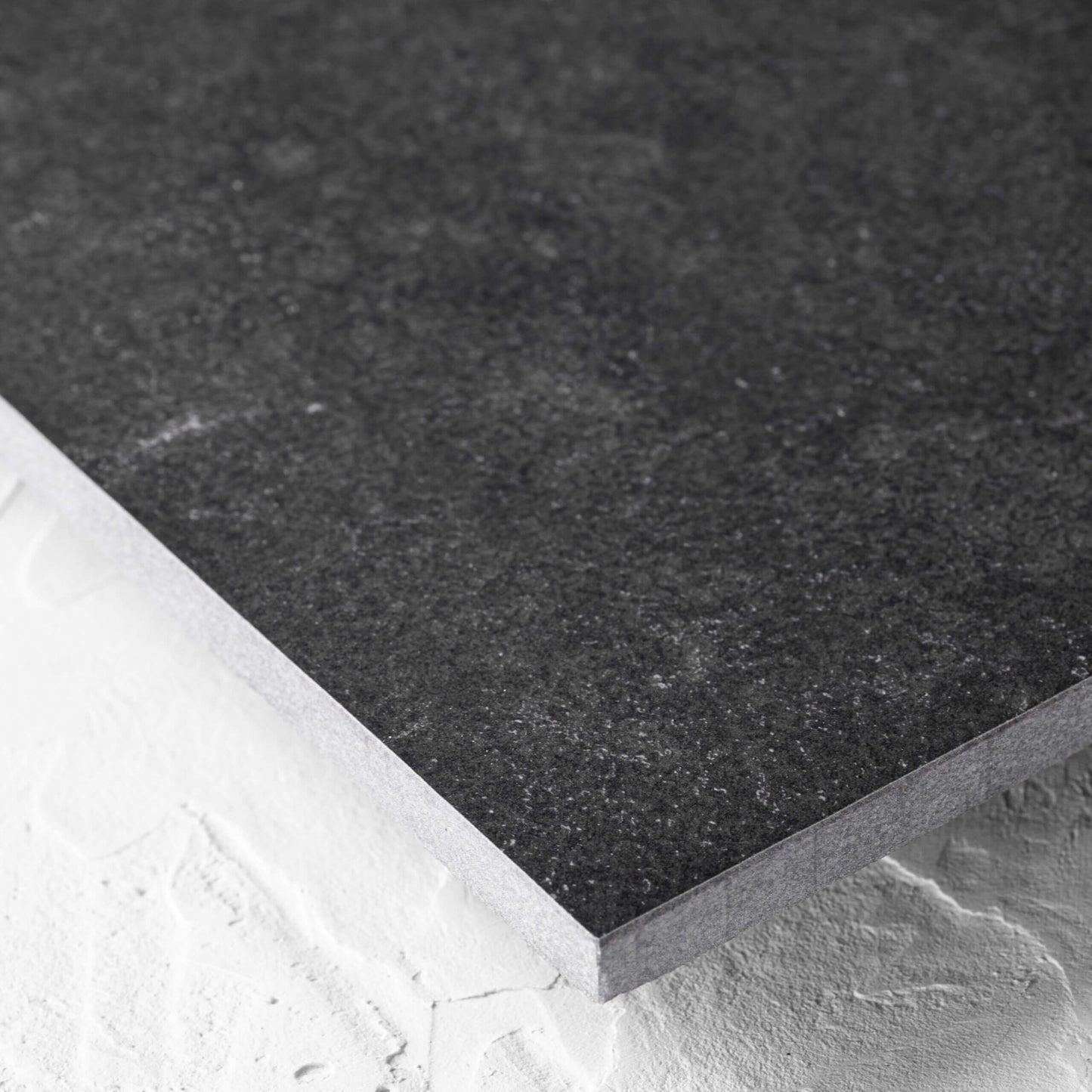Lava Black Amber 600x600mm