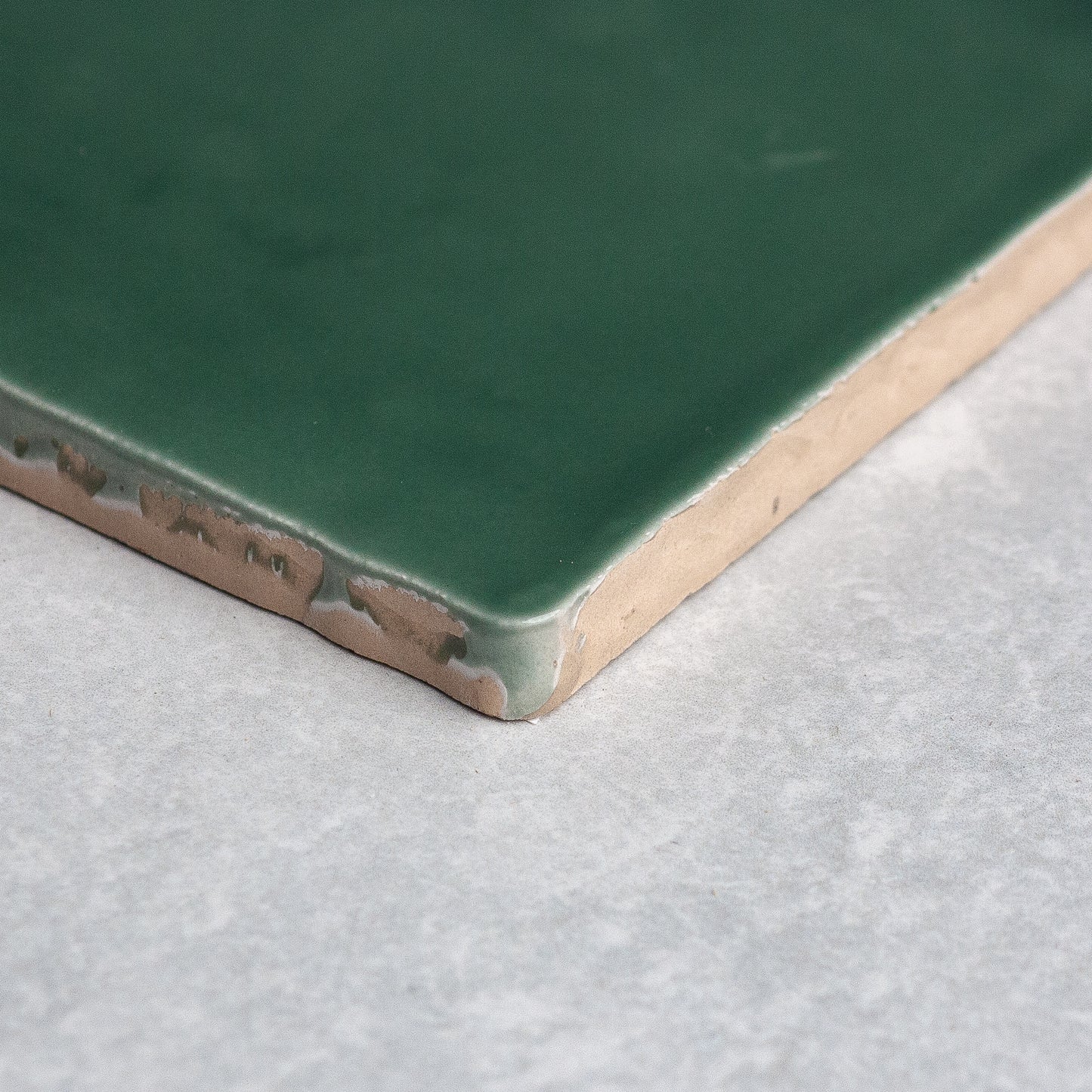 Handmade Gloss Verde Militare  100x100mm