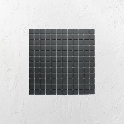 Marlowe Black Matt Mosaic 23x23mm