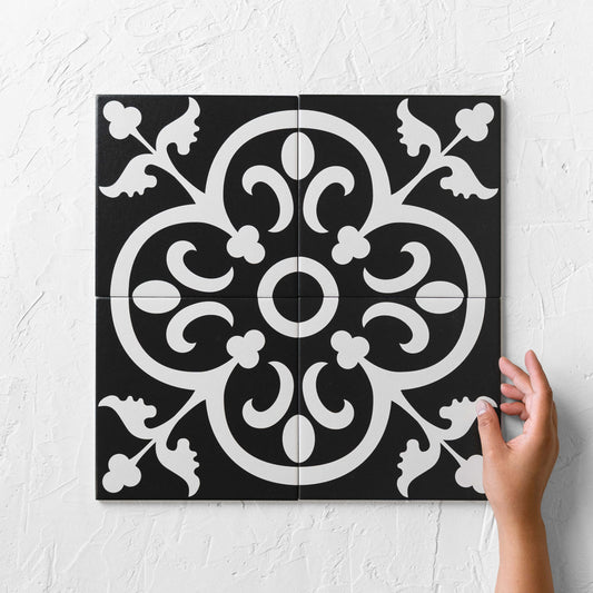 Picasso Crest Black 200x200mm