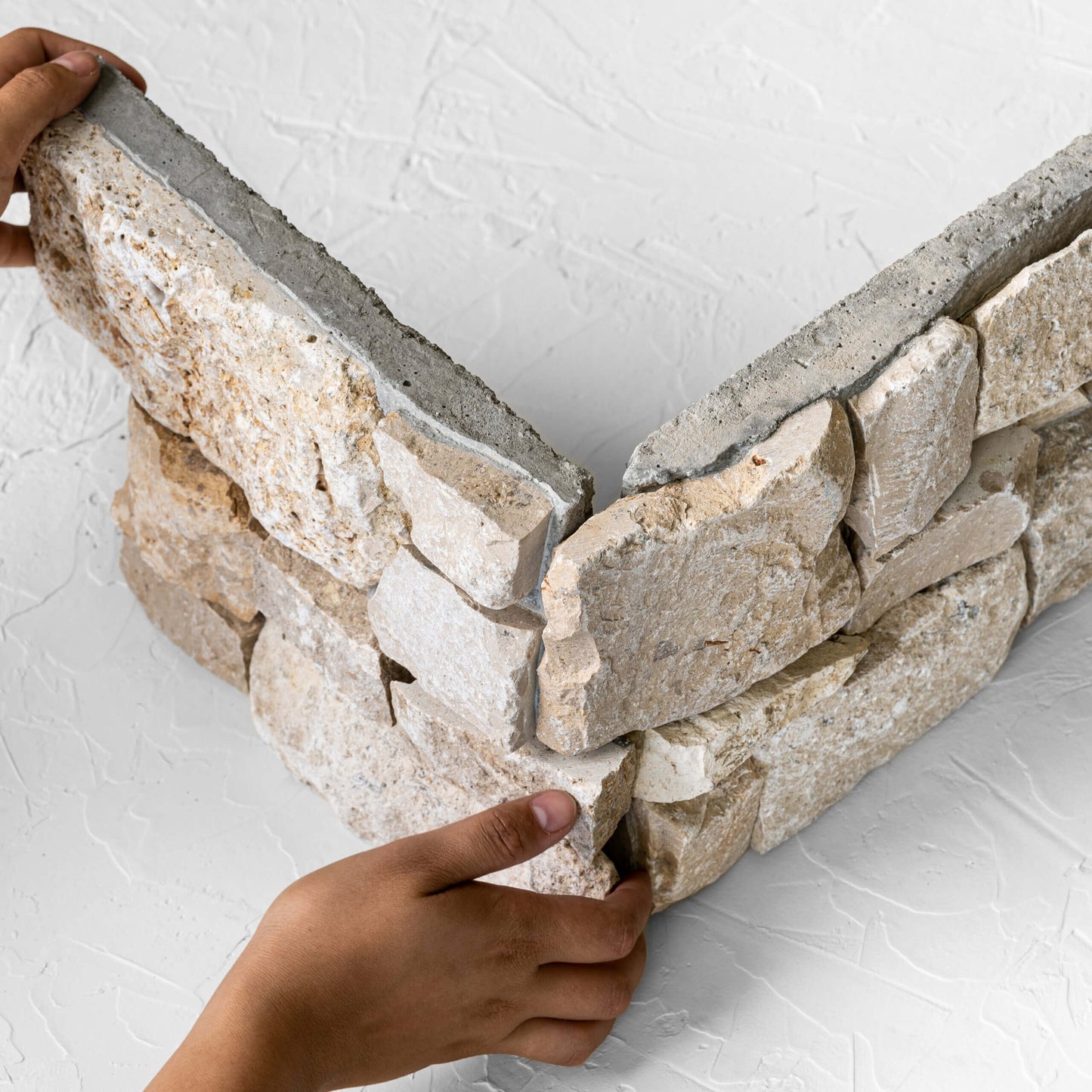 Beige Travertine Z Panel Corner 200x600mm