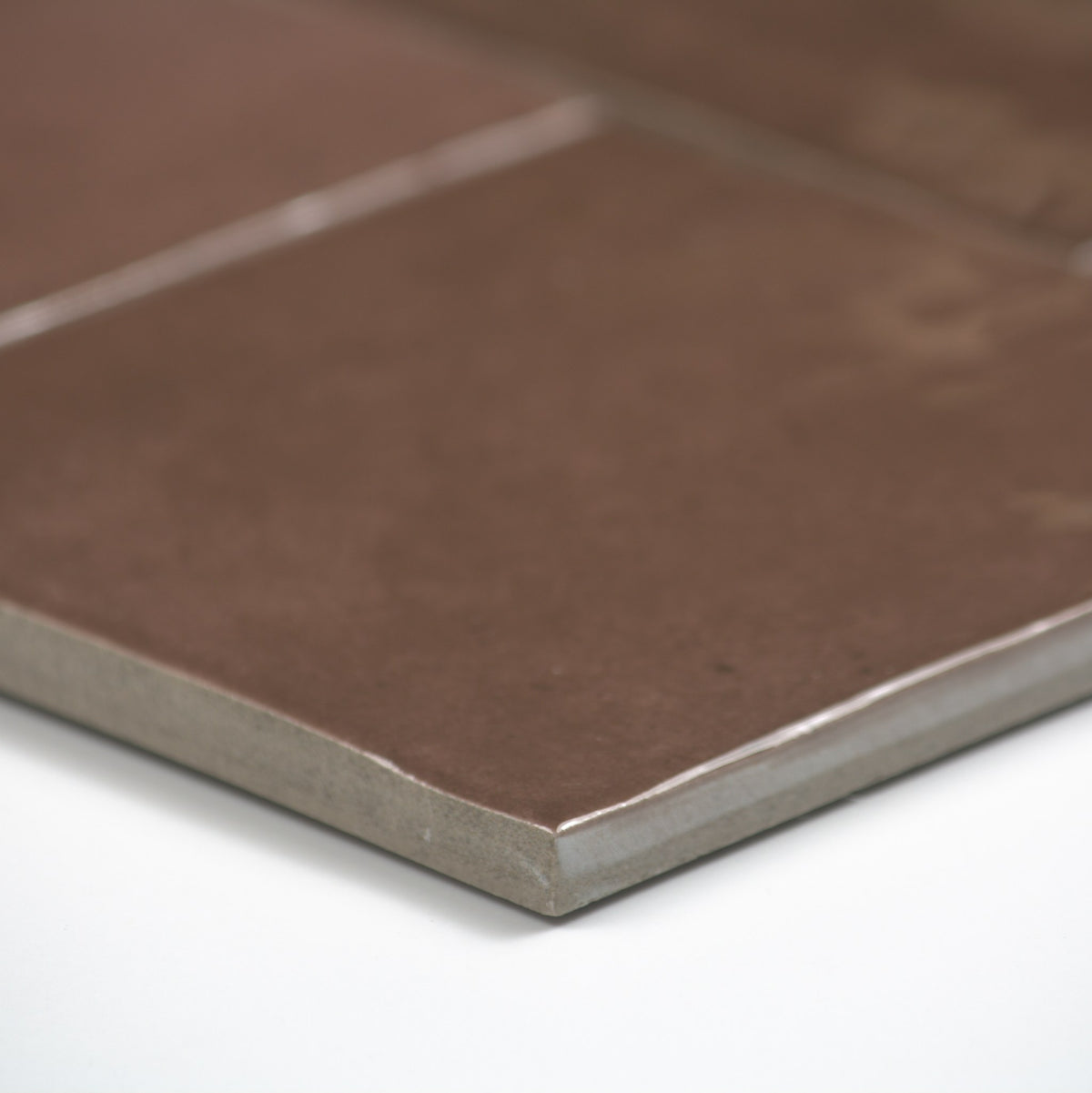alchemica cuoio gloss 100x100mm angle view