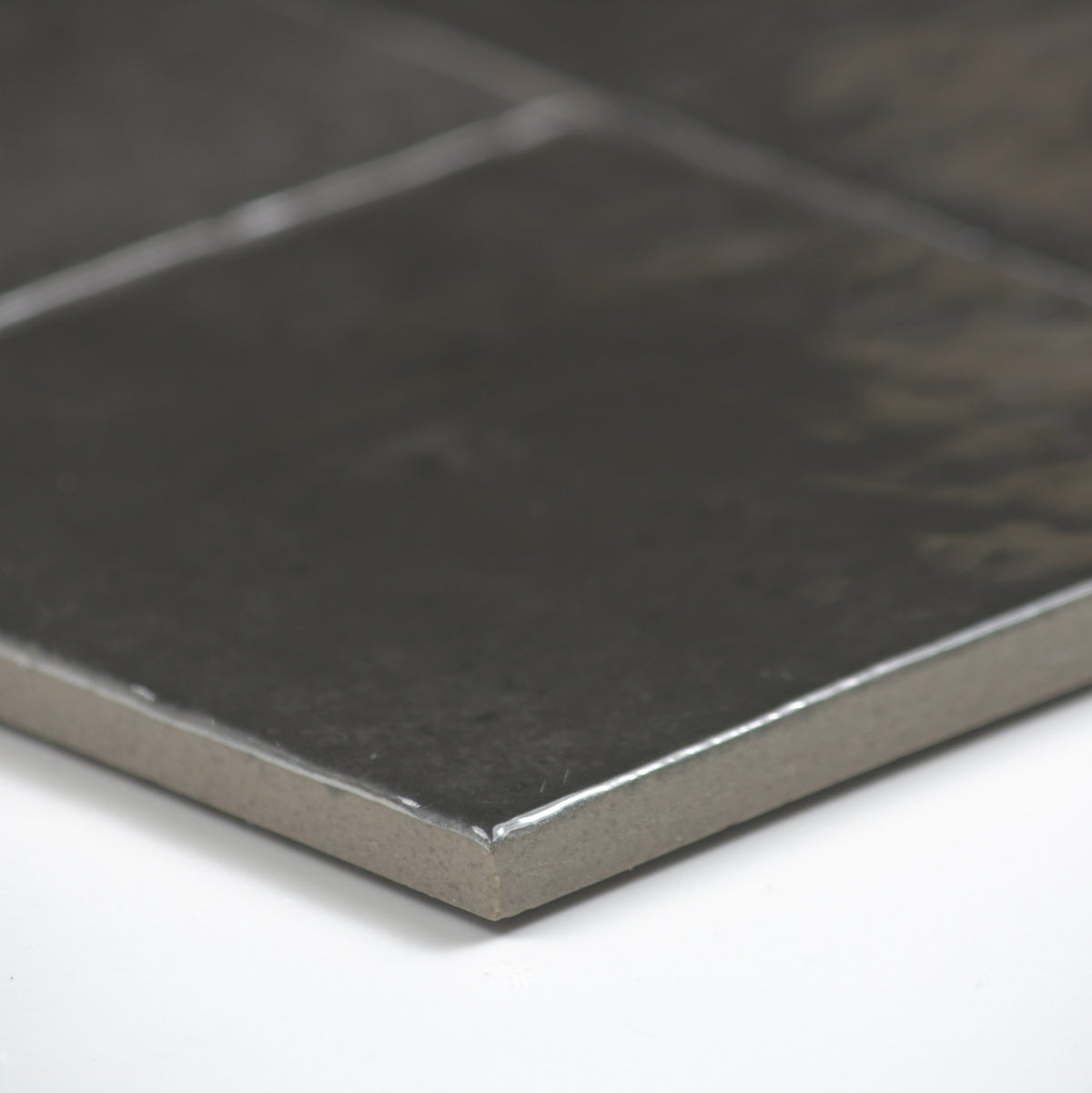 alchemica graphite gloss 100x100mm angle view