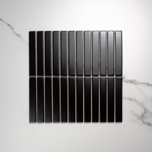 Black Gloss KitKat Straight Bone Pattern 22x145mm top view