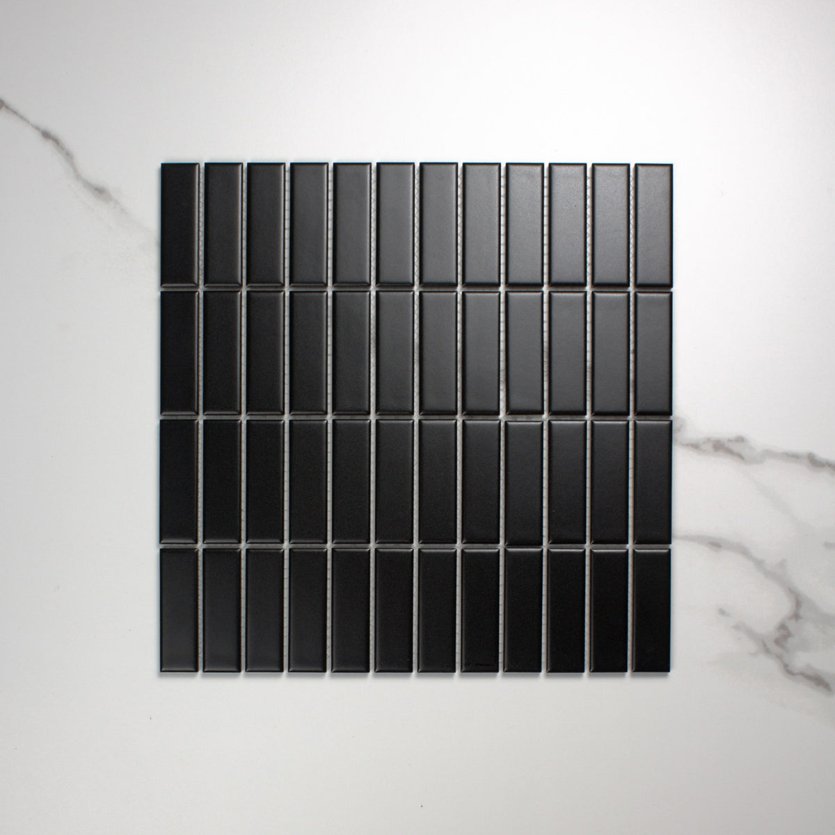 Black Matt KitKat Straight Bone Pattern 22x145mm top view
