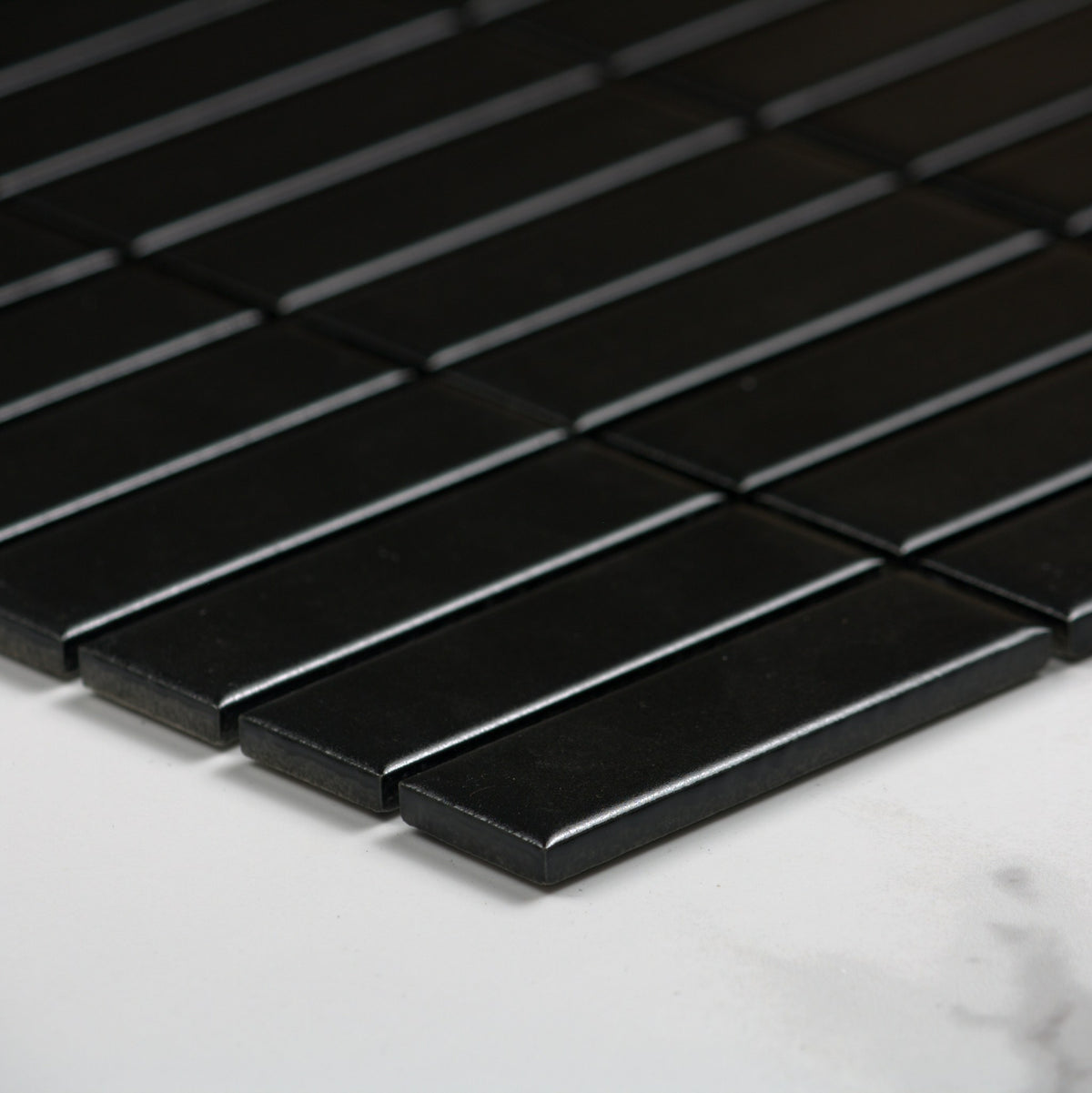 Black Matt KitKat Straight Bone Pattern 22x145mm angle view