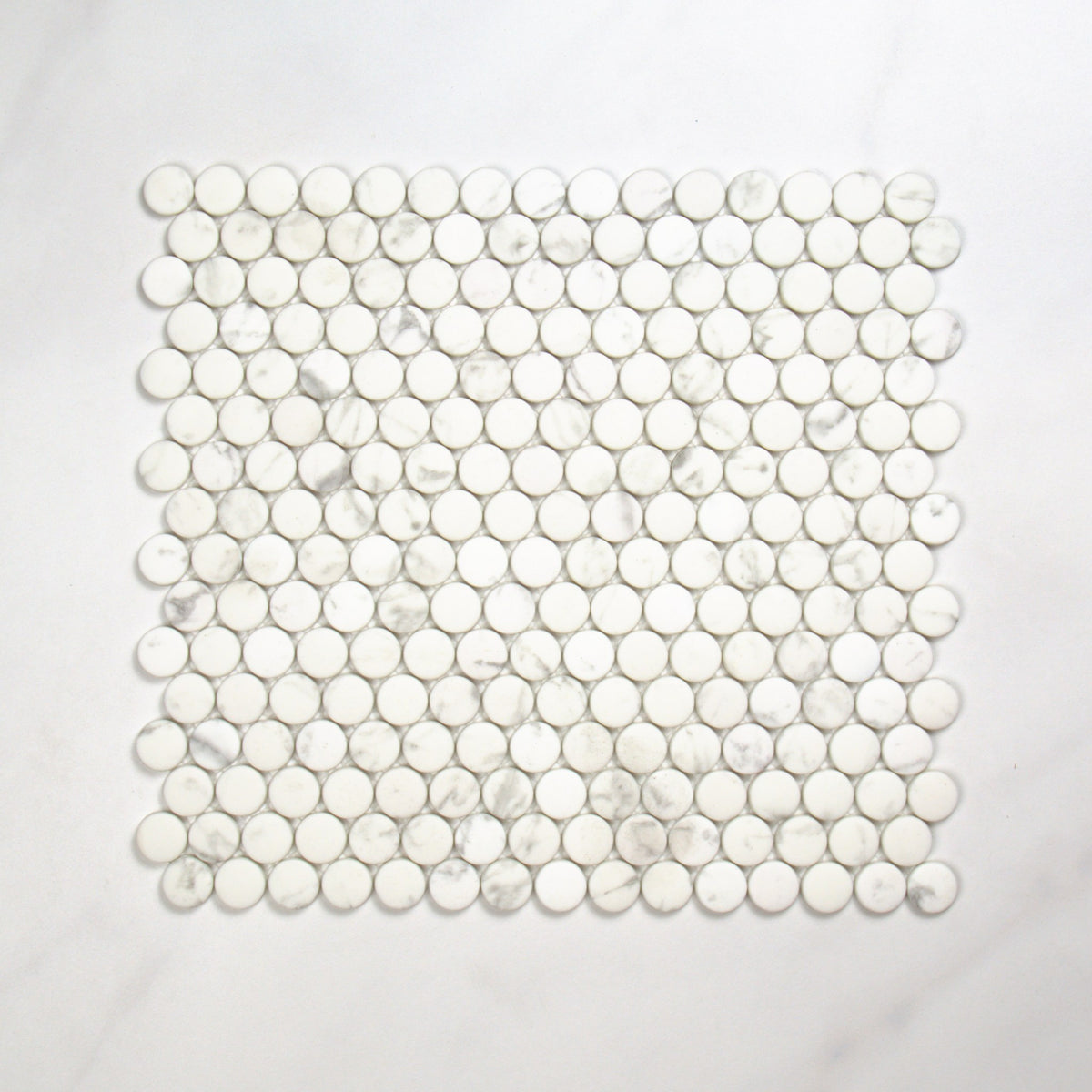 Boutique Statuario Recycled Glass Penny Round 290x315x20mm top view