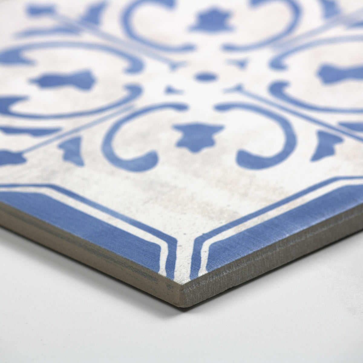 Paint Maiolica Decor 205x205mm angle view