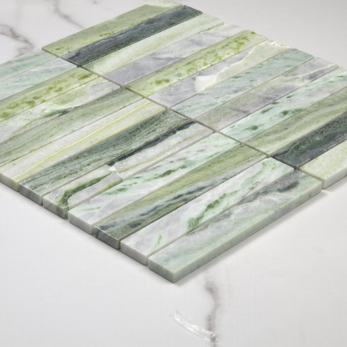 Elementa Cloud Emerald Finger Mosaic 23x148mm angle view