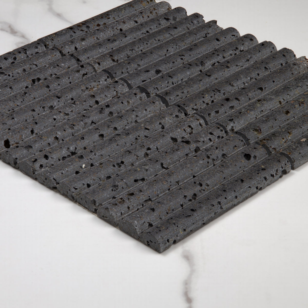 Elementa Travertine Black Fluted Mosaic 20x148mm angle view