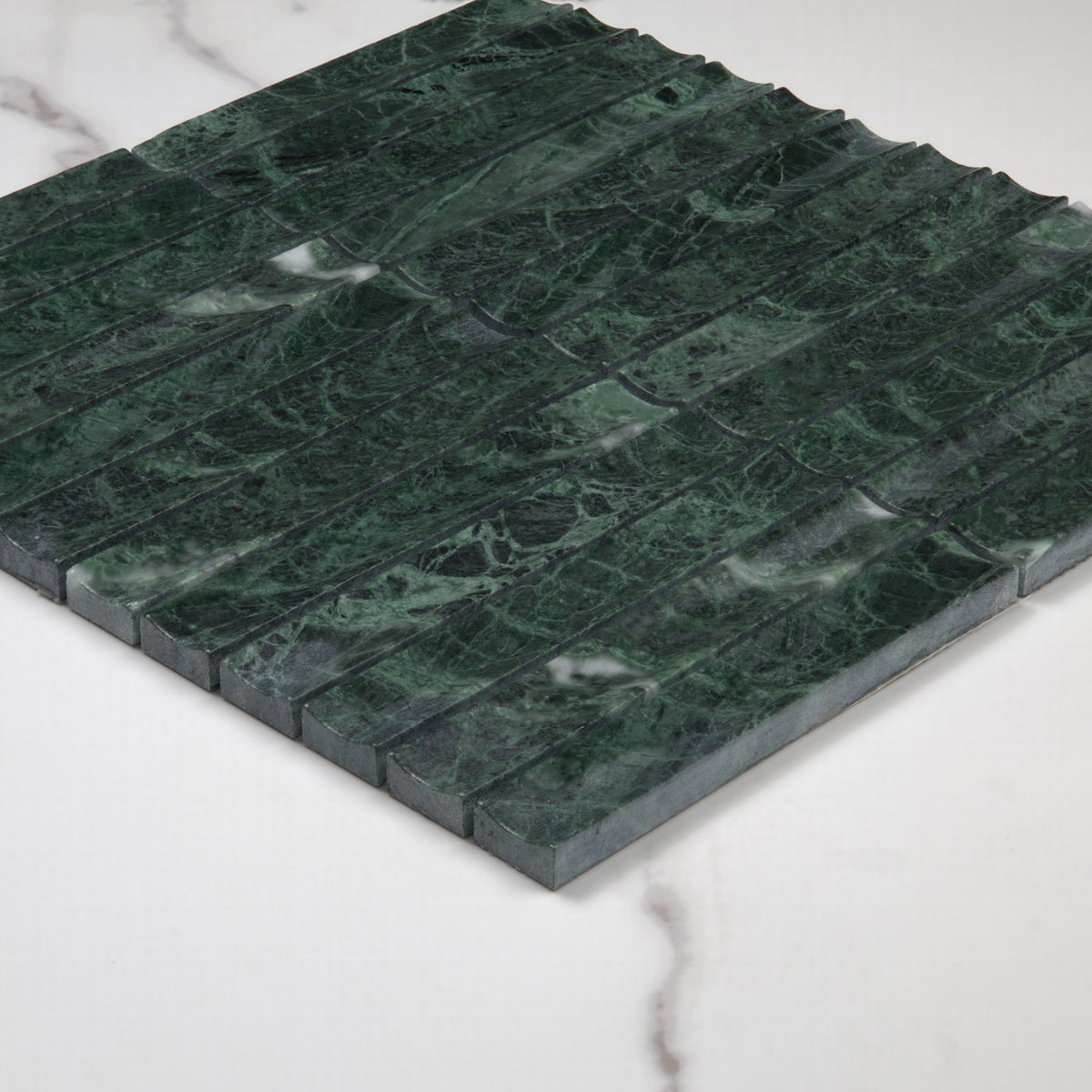 Elementa Verdi Alpi Concave Mosaic 23x148mm angle view