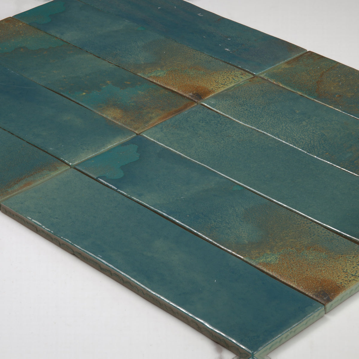 Granadella Esmeralda Gloss 64x223mm angle view