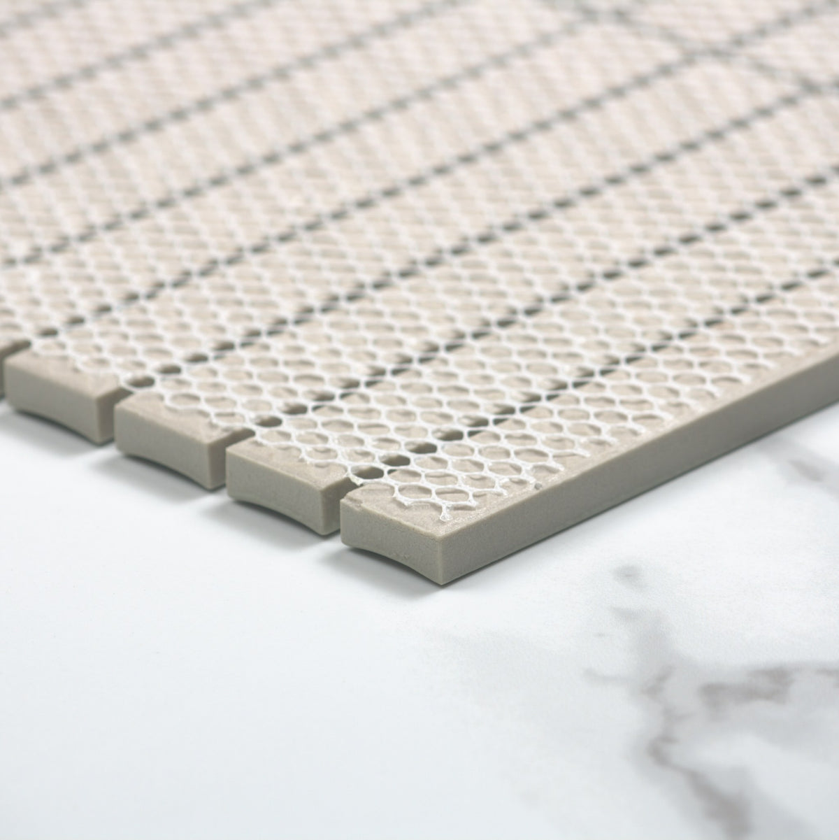 osaka sage matt concave finger mosaic 20x145mm angle view