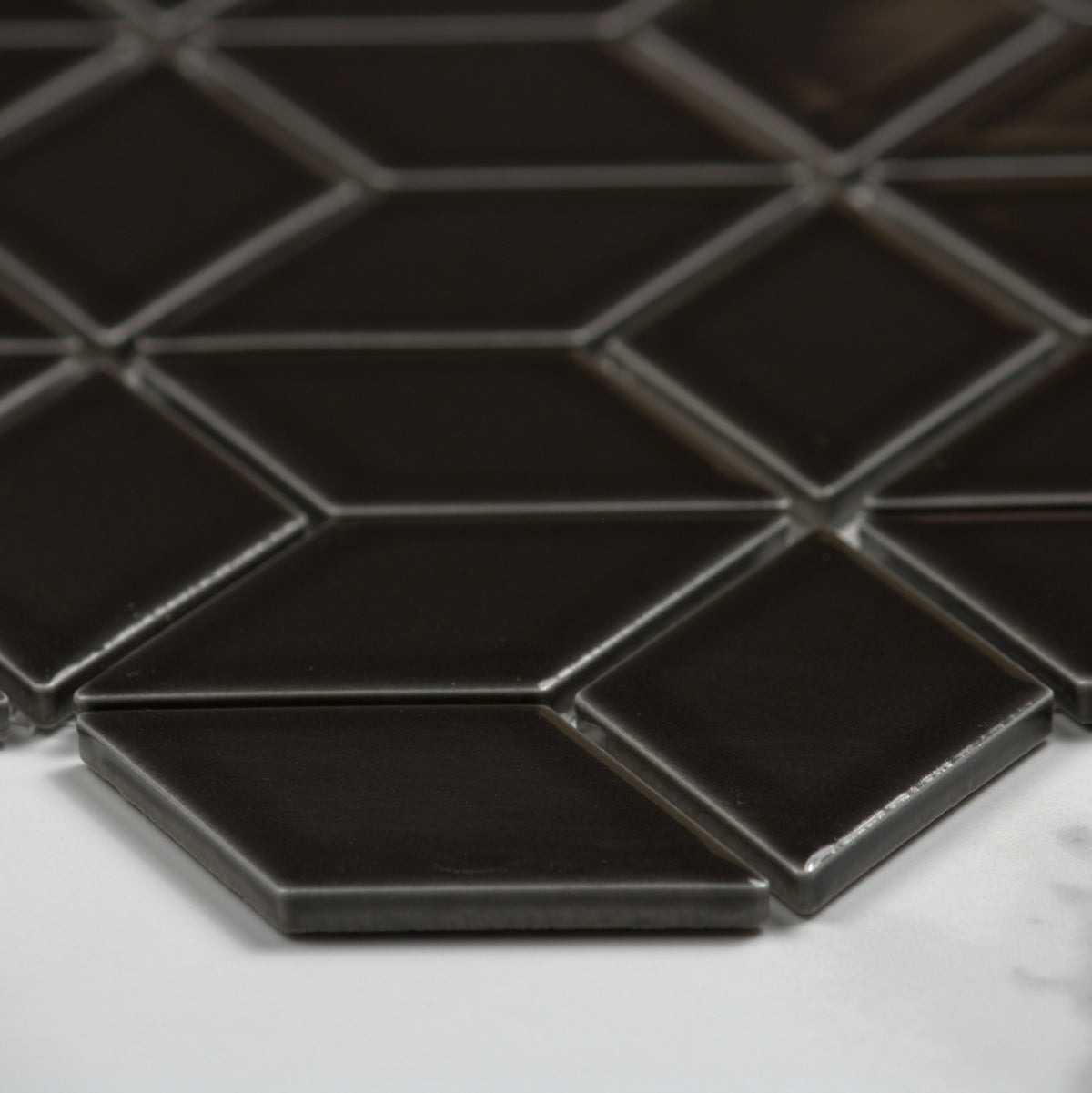 Black Gloss Cube 48x48mm angle view