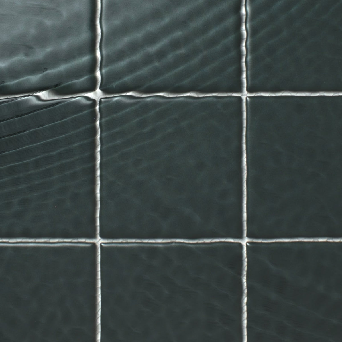 VitrA Pine Green Matt Mosaic 100x100mm under water