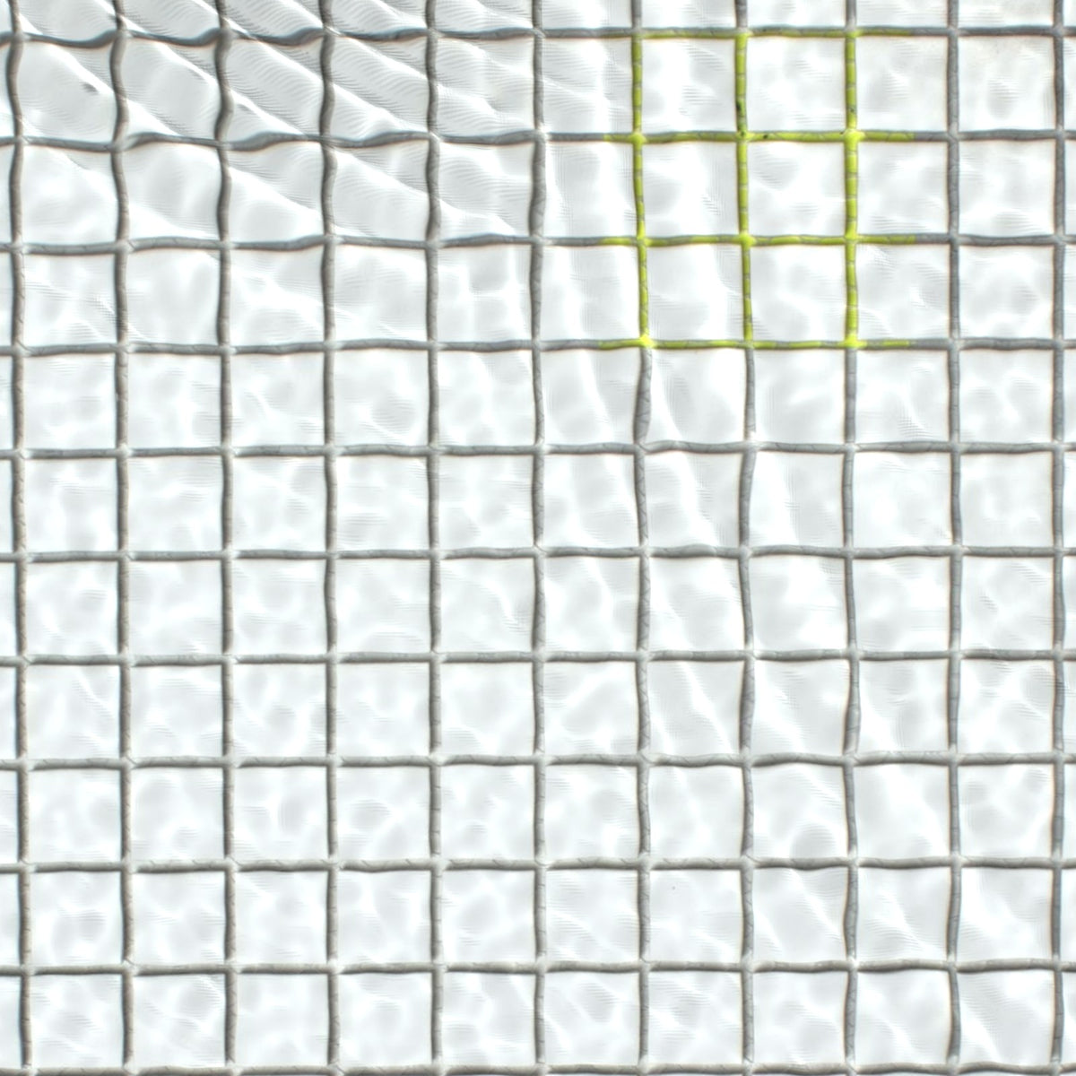 VitrA White Matt Mosaic 25x25mm under water