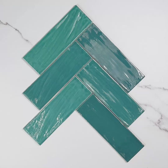 Tabarca Turquesa Gloss 75x230mm tile video