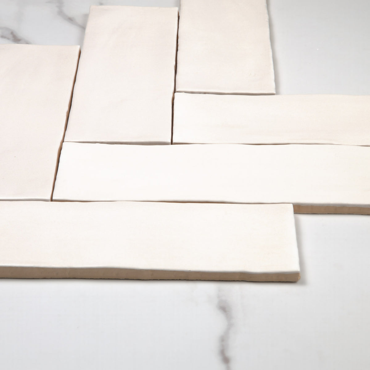 Tabarca Blanco Gloss 75x230mm angle view