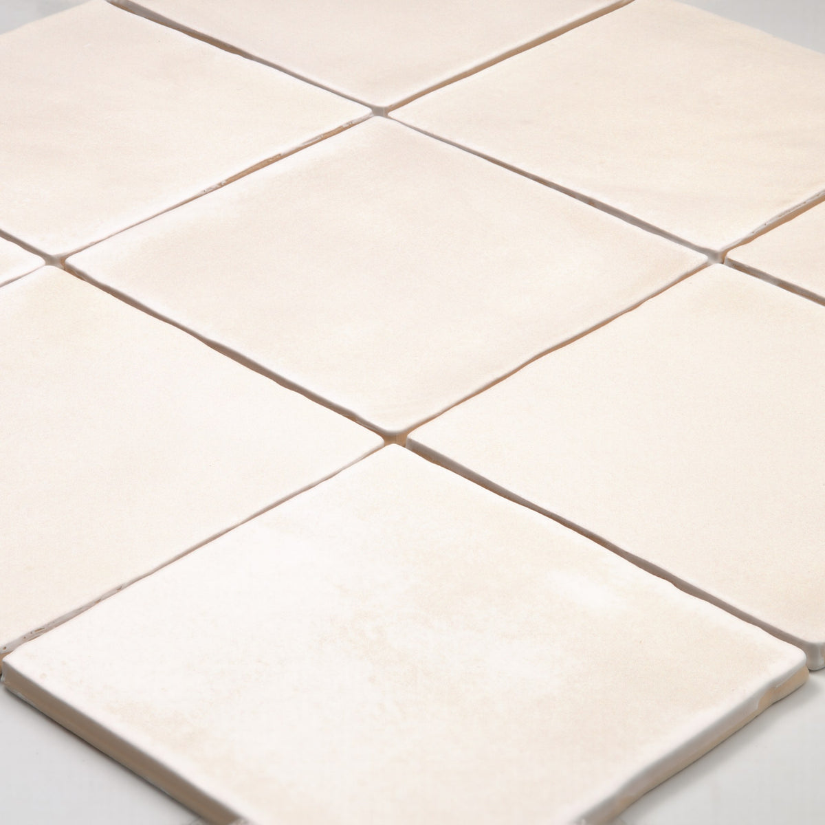 Tabarca Blanco Matt 150x150mm angle view