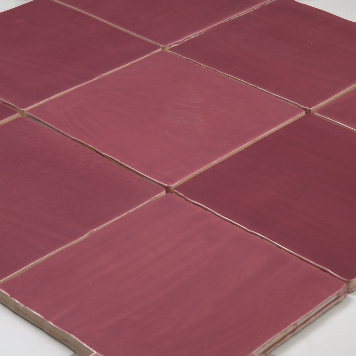 Tabarca Granate Gloss 150x150mm angle view
