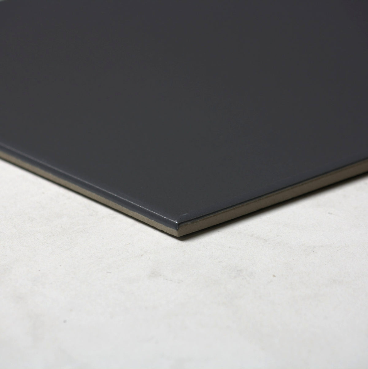 vitra anthracite matt 200x200mm angle view