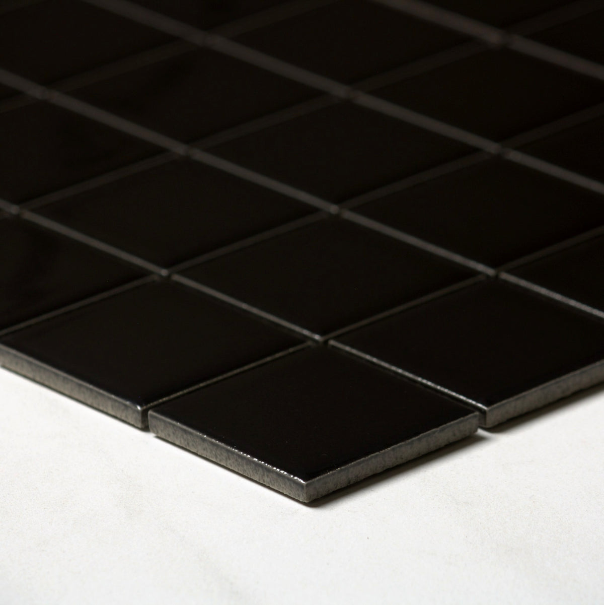 vitra black gloss mosaic 50x50mm angle view