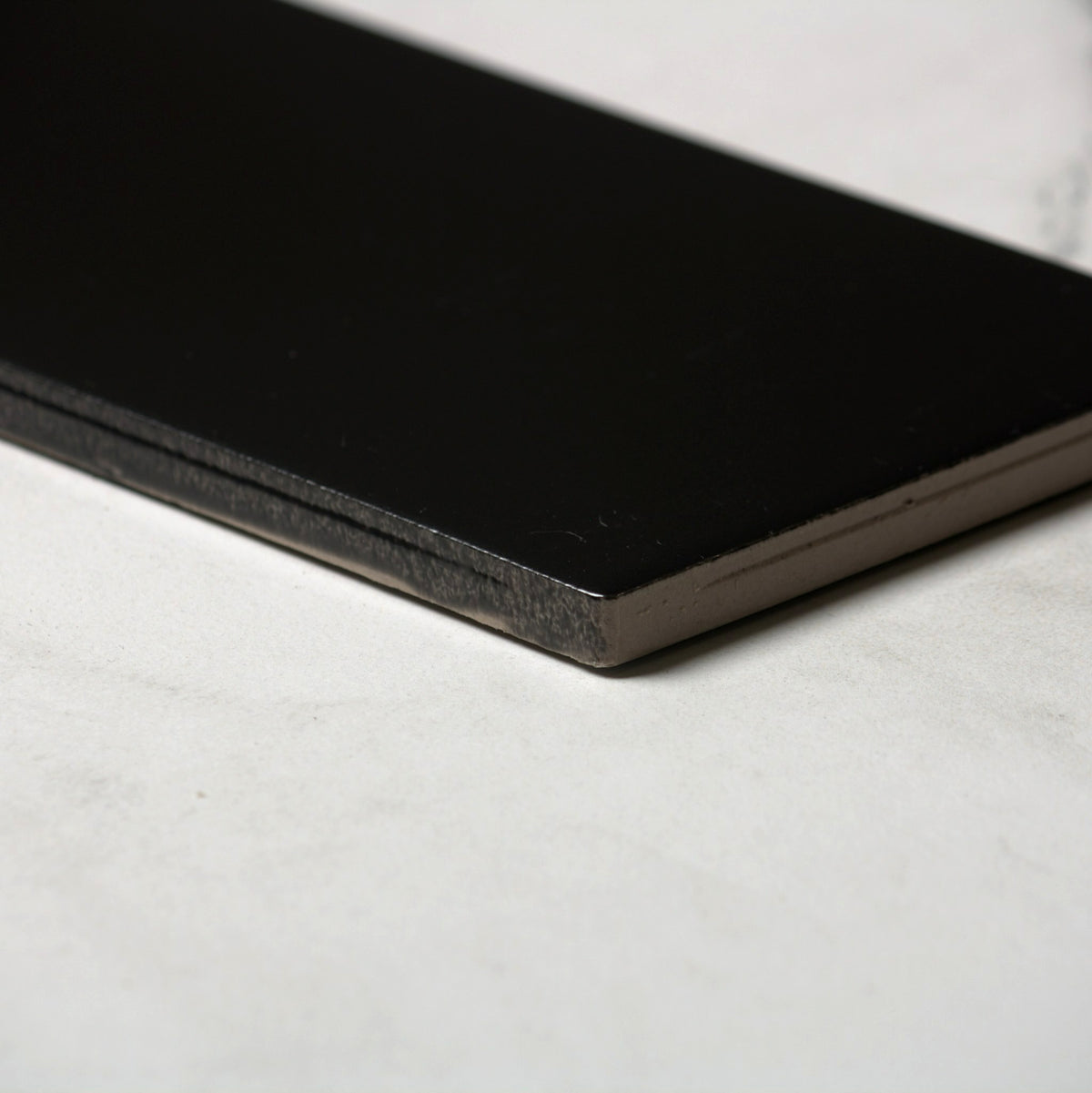 vitra black matt 100x300mm angle view