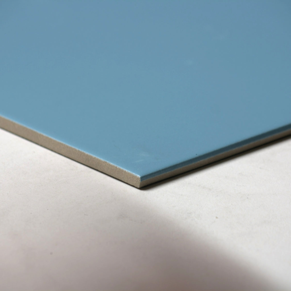 vitra blue matt 200x200mm angle view