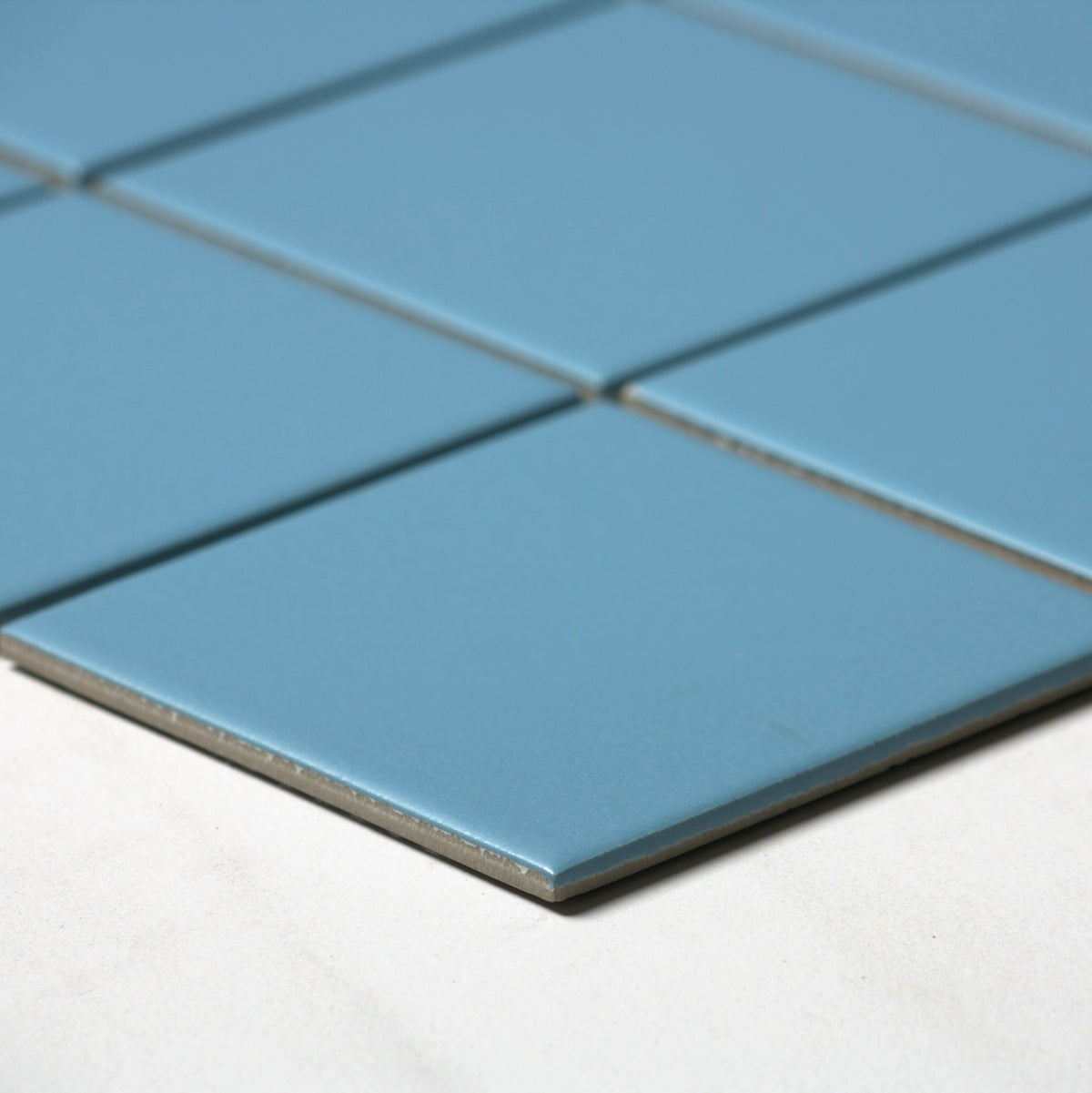vitra blue matt mosaic 100x100mm angle view