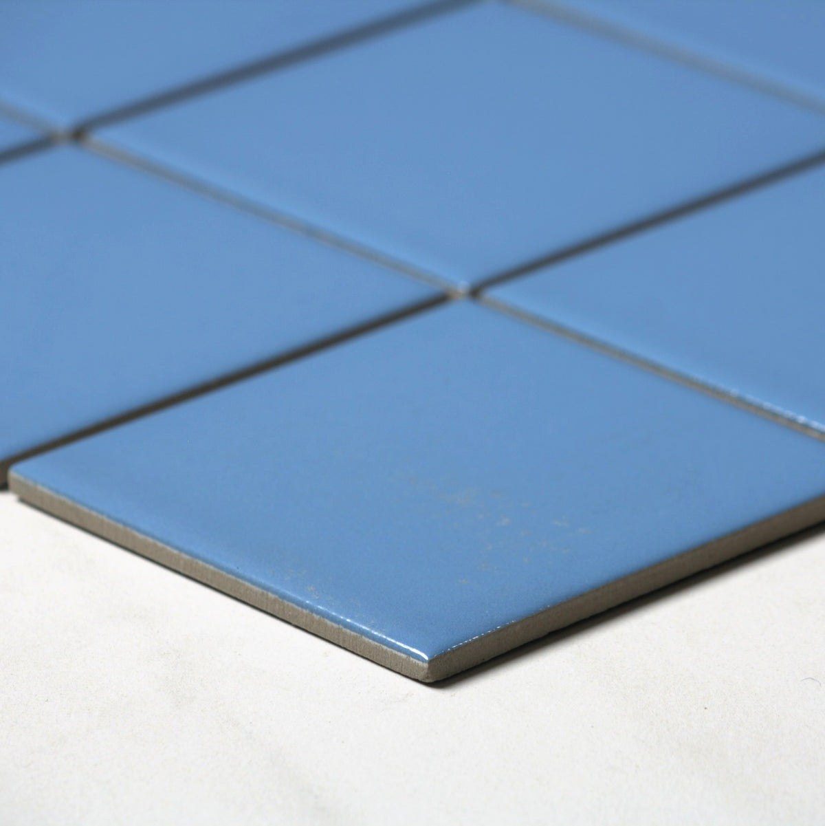 vitra cool blue gloss mosaic 100x100mm angle view