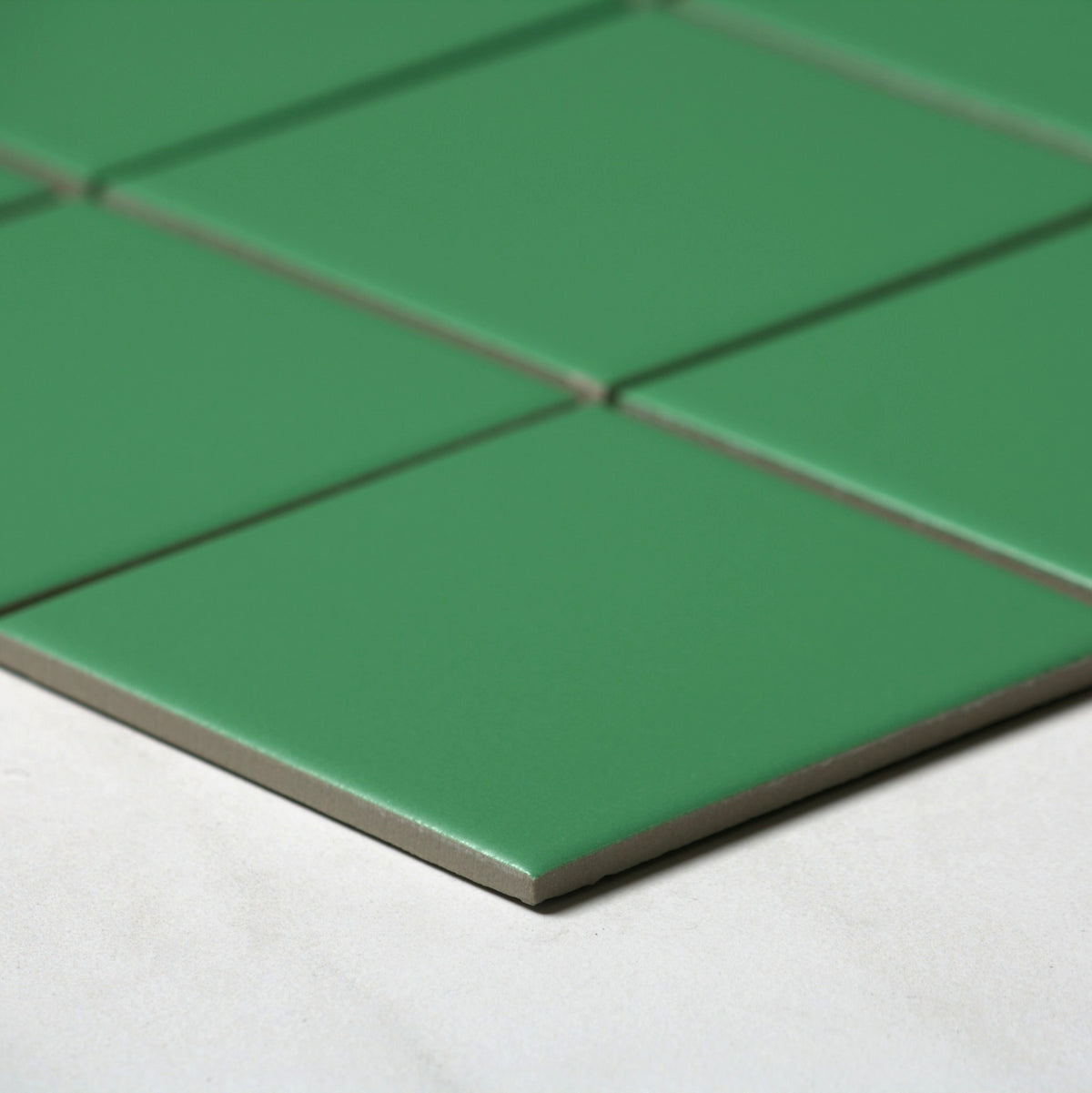 vitra lush green matt mosaic 100x100mm angle view