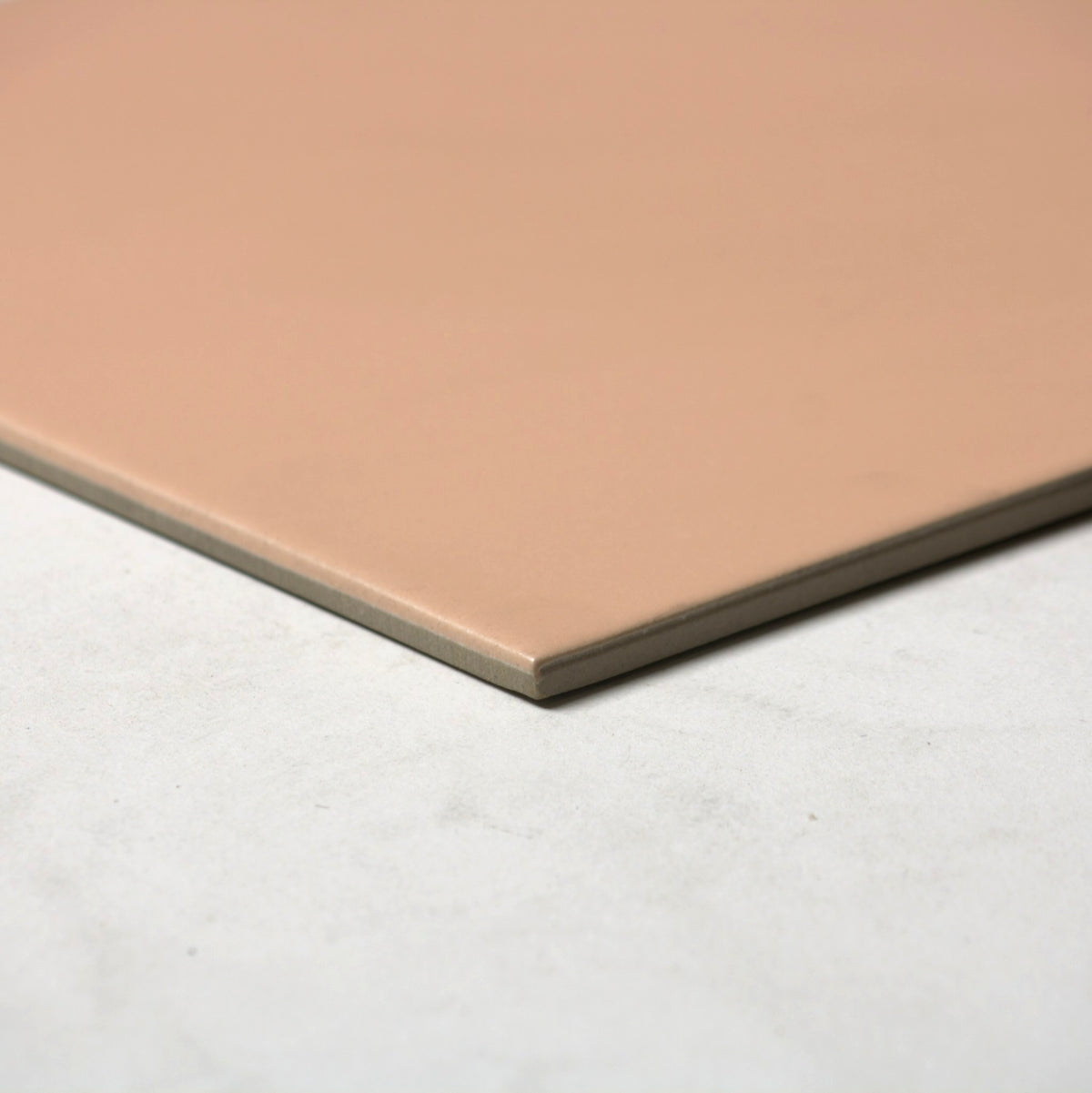 vitra rose cream matt 200x200mm angle view