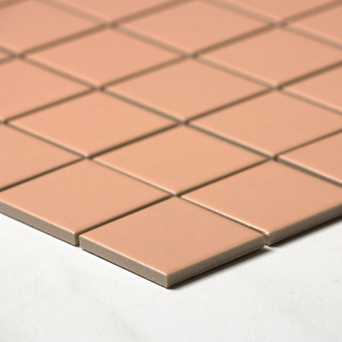 vitra rose cream matt mosaic 50x50mm angle view