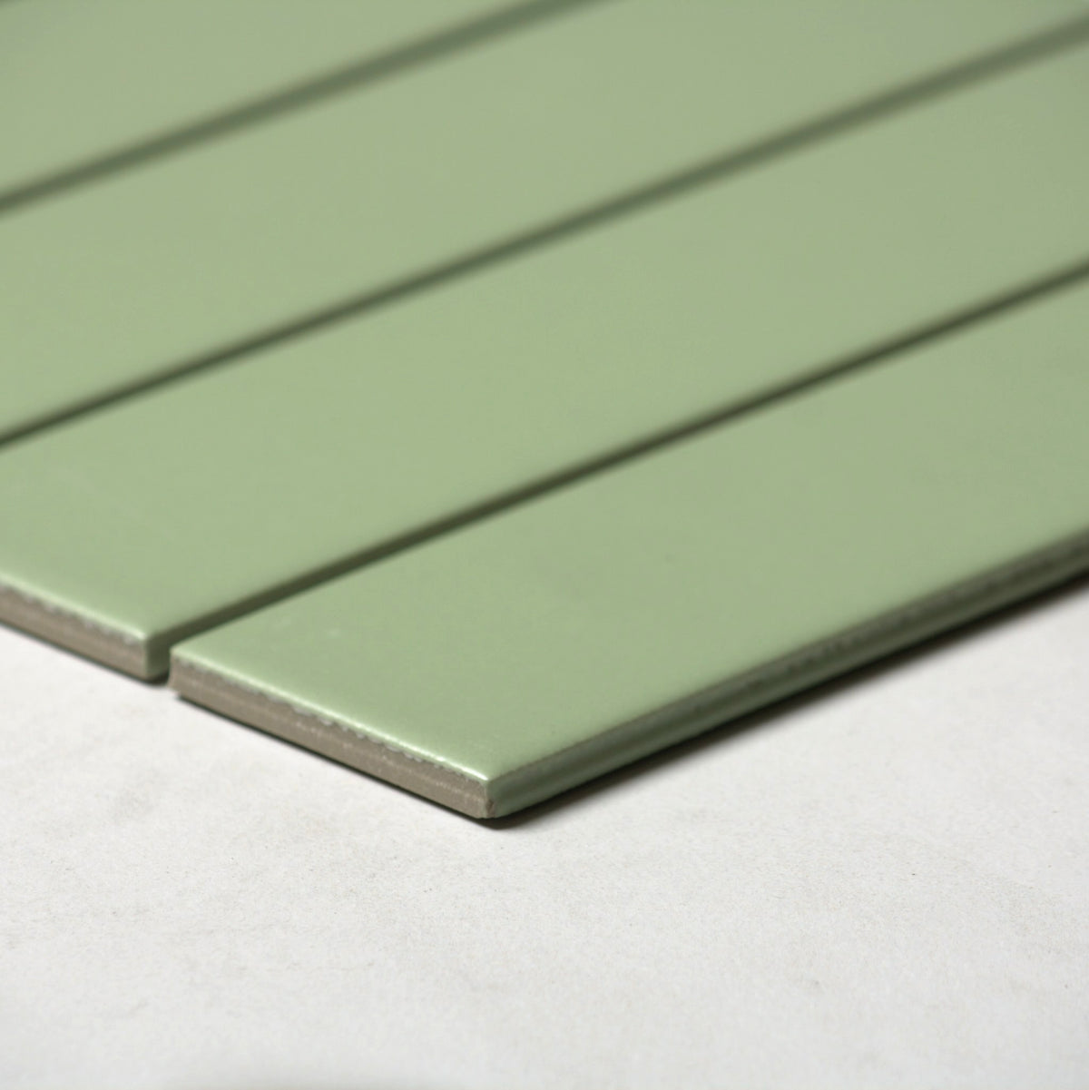 vitra soap green matt mosaic 50x200mm angle view