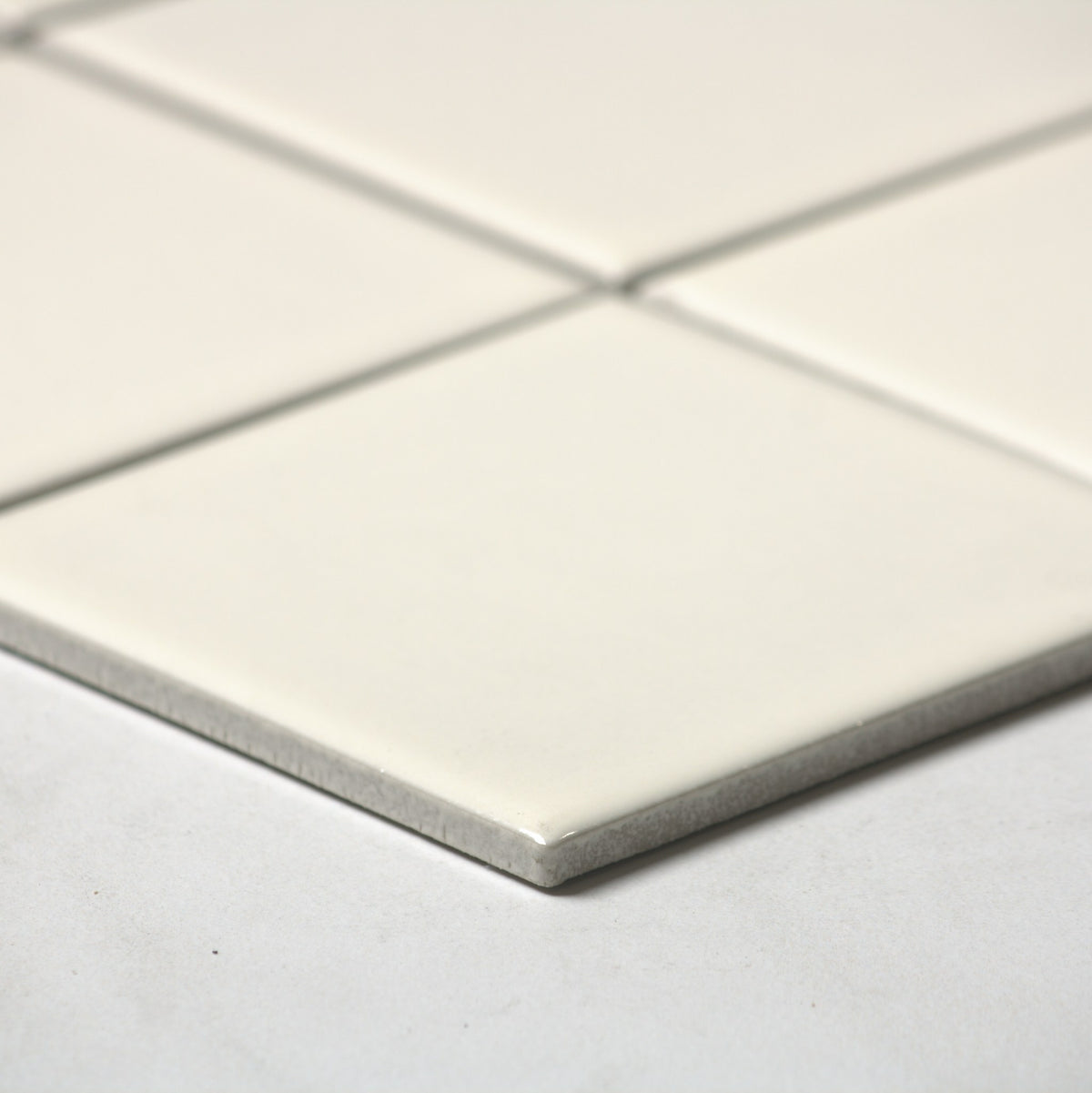 VitrA Ultra White Gloss Mosaic 100x100mm angle view