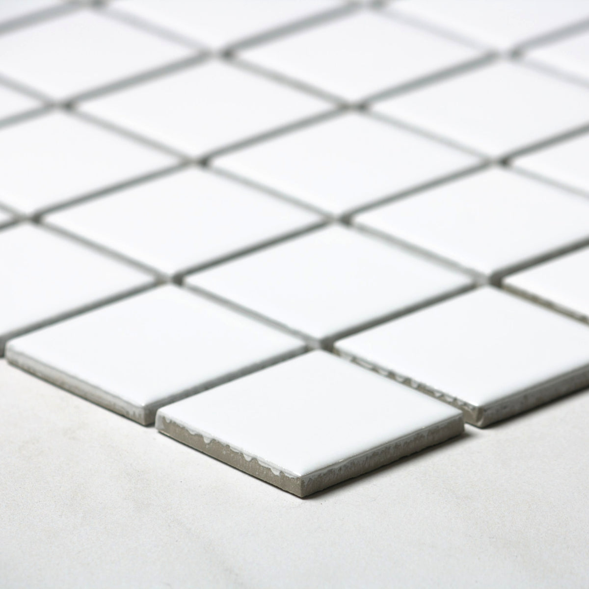 vitra white gloss mosaic 50x50mm angle view