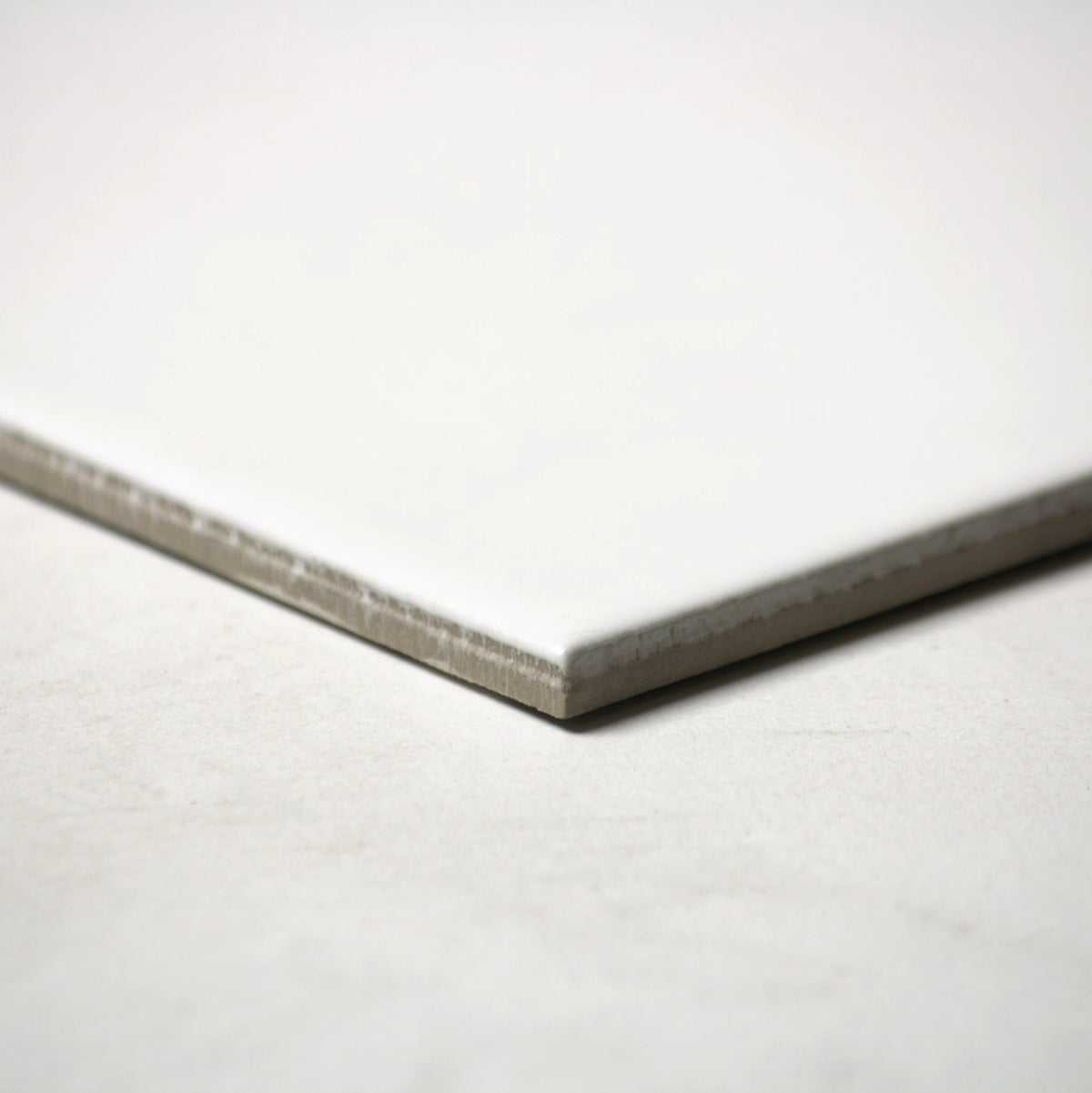 vitra white matt 150x150mm angle view